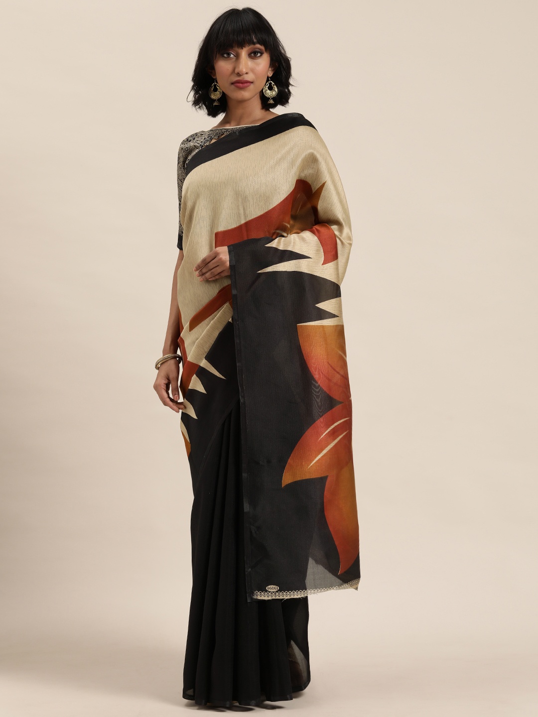 

Florence Cream-Coloured & Black Floral Printed Saree