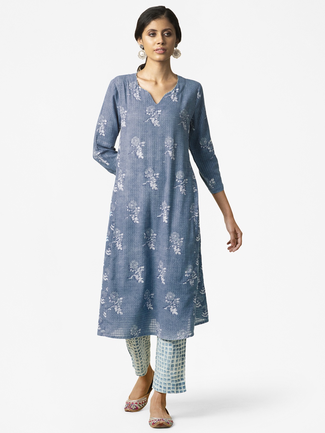 

Fabindia Women Blue & White Dobby Weave HandBlock Print Pure Cotton A-Line Kurta