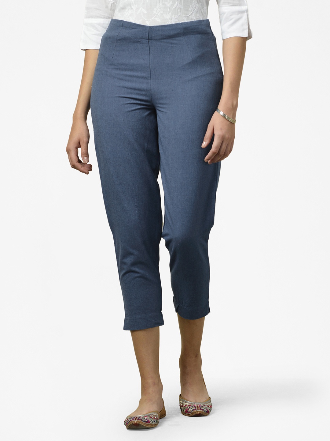 

Fabindia Women Blue Regular Fit Solid Pure Cotton Cropped Trousers