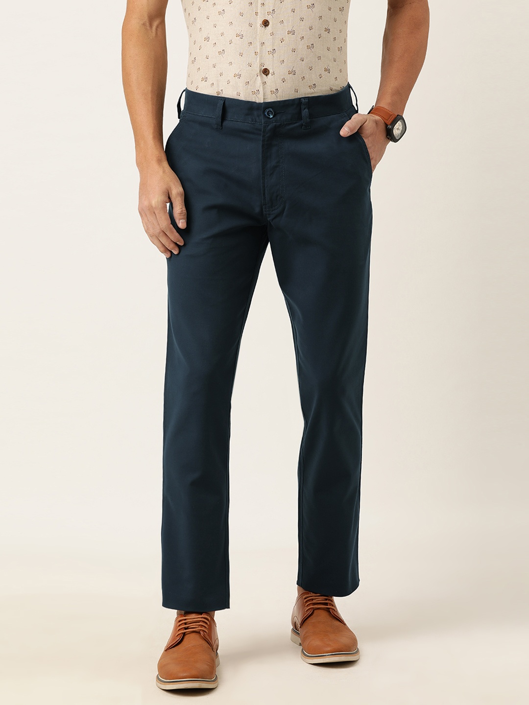 

Burnt Umber Men Navy Blue Regular Fit Solid Chinos