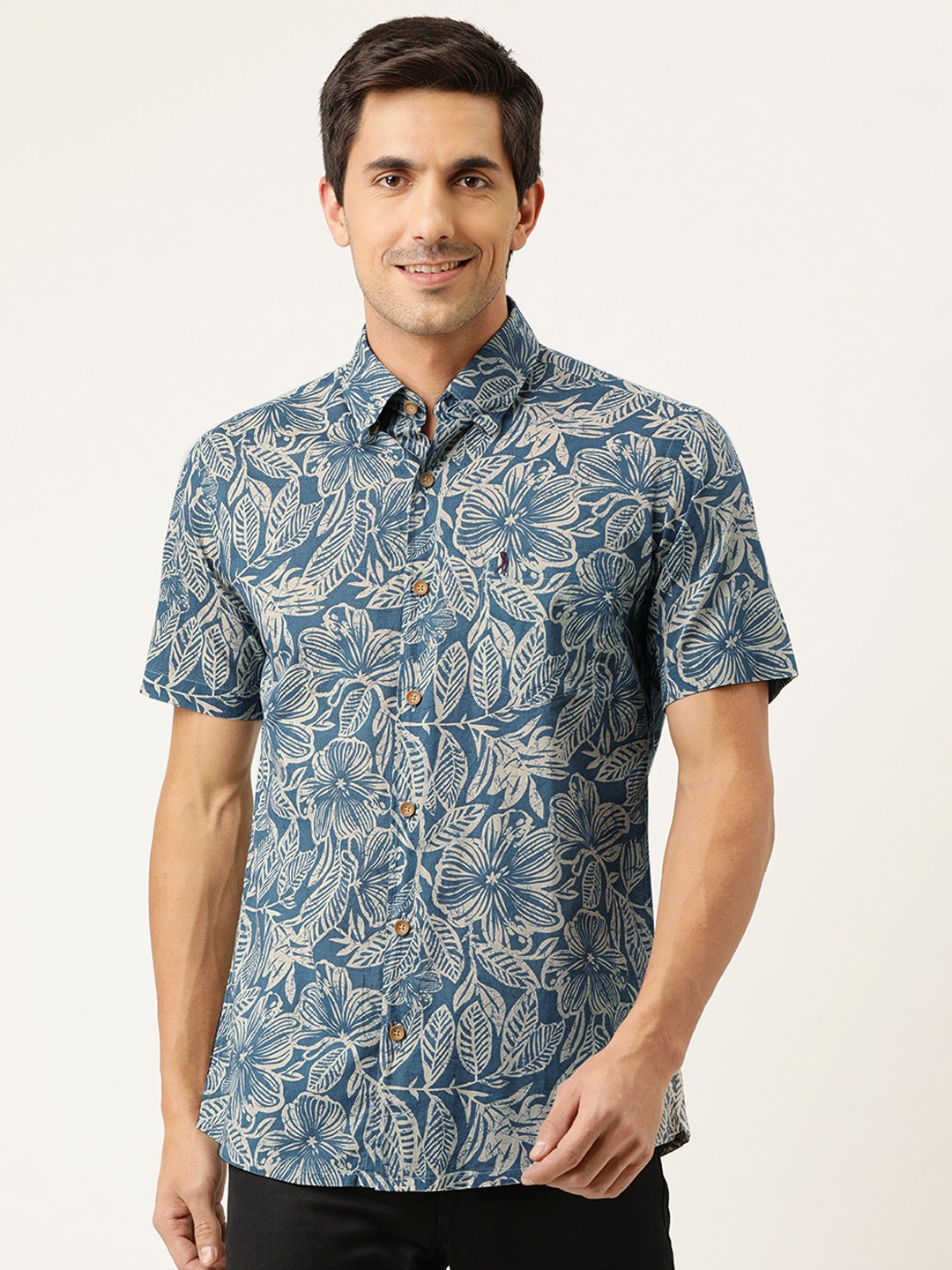 

Burnt Umber Men Blue & Beige Regular Fit Printed Casual Shirt
