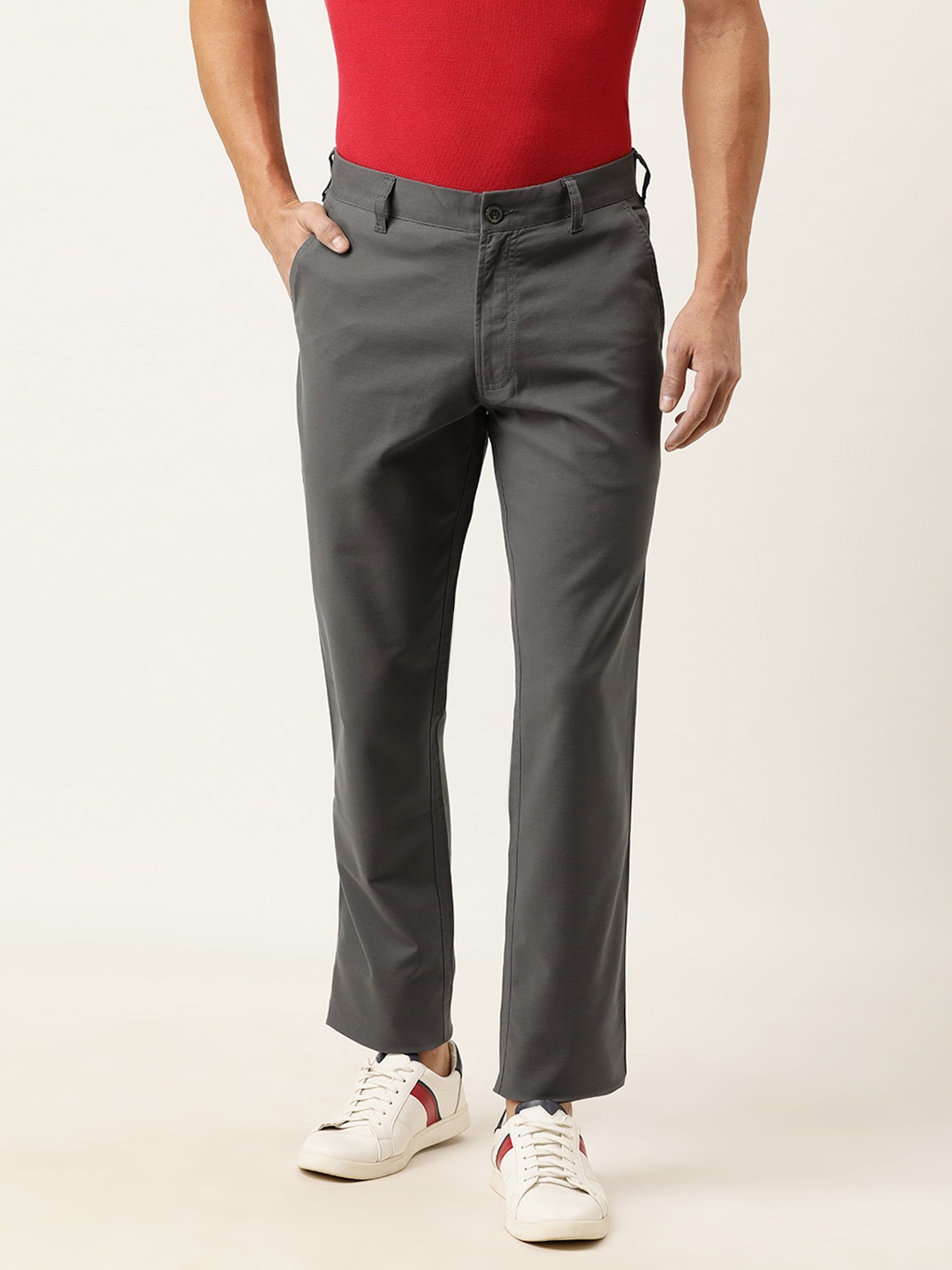 

Burnt Umber Men Grey Regular Fit Solid Chinos