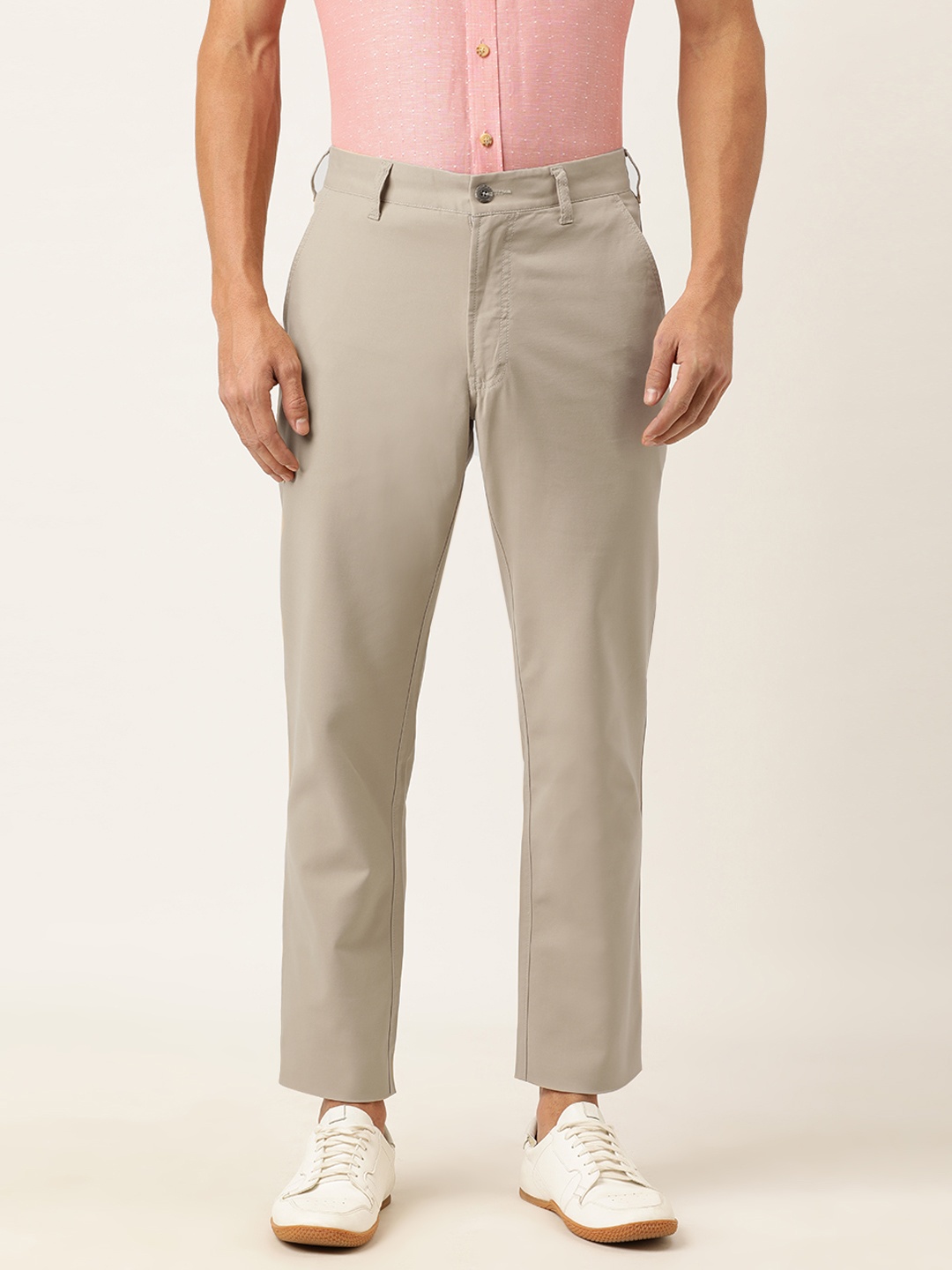

Burnt Umber Men Beige Regular Fit Solid Cotton Chinos