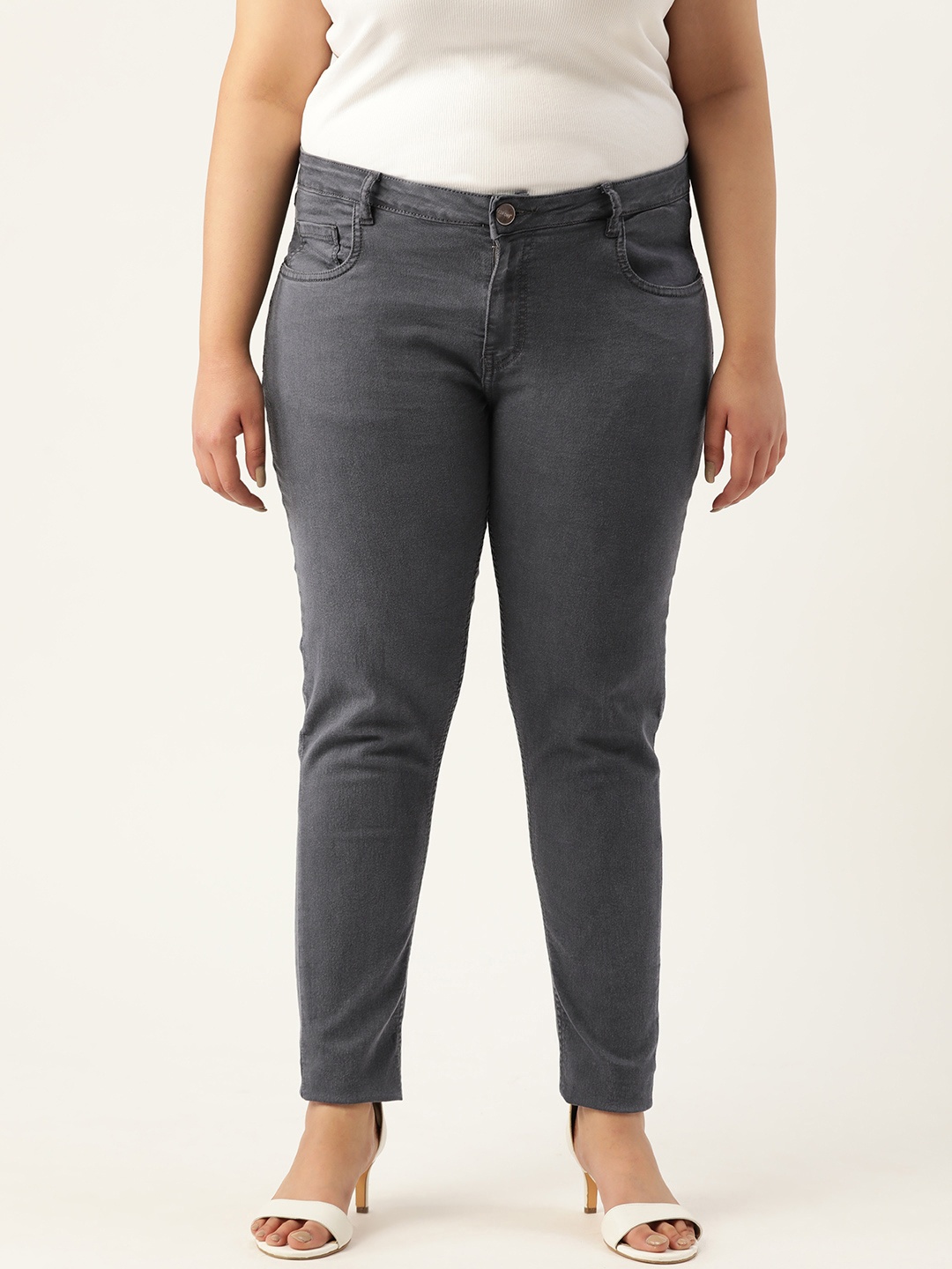 

Sztori Women Plus Size Charcoal Grey Skinny Fit Mid-Rise Clean Look Jeans