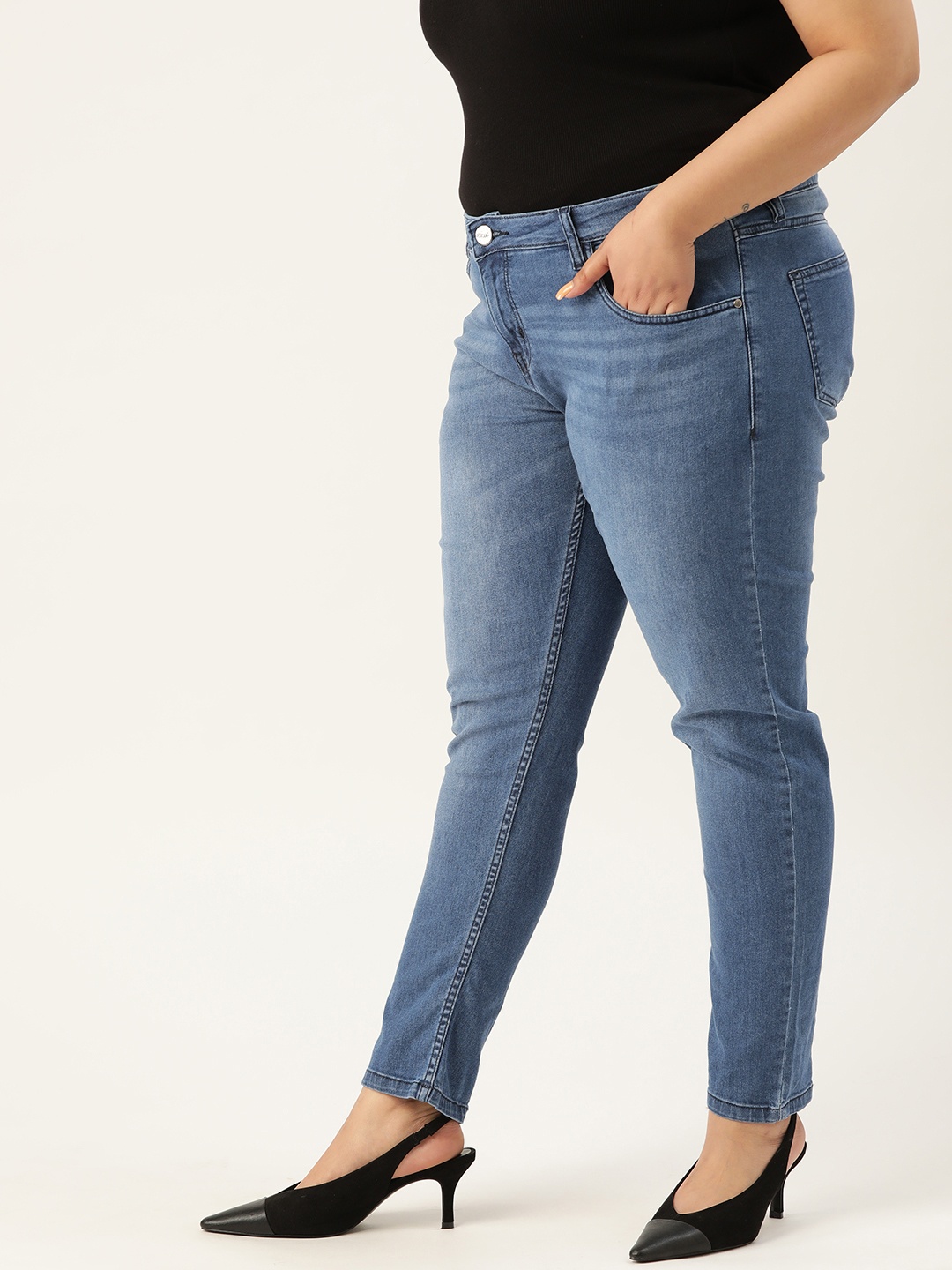 

Sztori Women Plus Size Blue Skinny Fit Mid-Rise Clean Look Stretchable Jeans