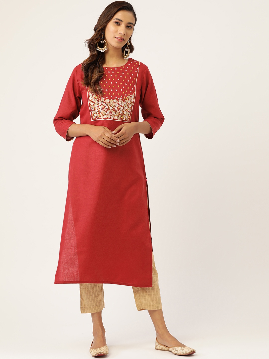 

Varanga Women Maroon & Beige Zari Embroidered Handloom Kurta with Trousers