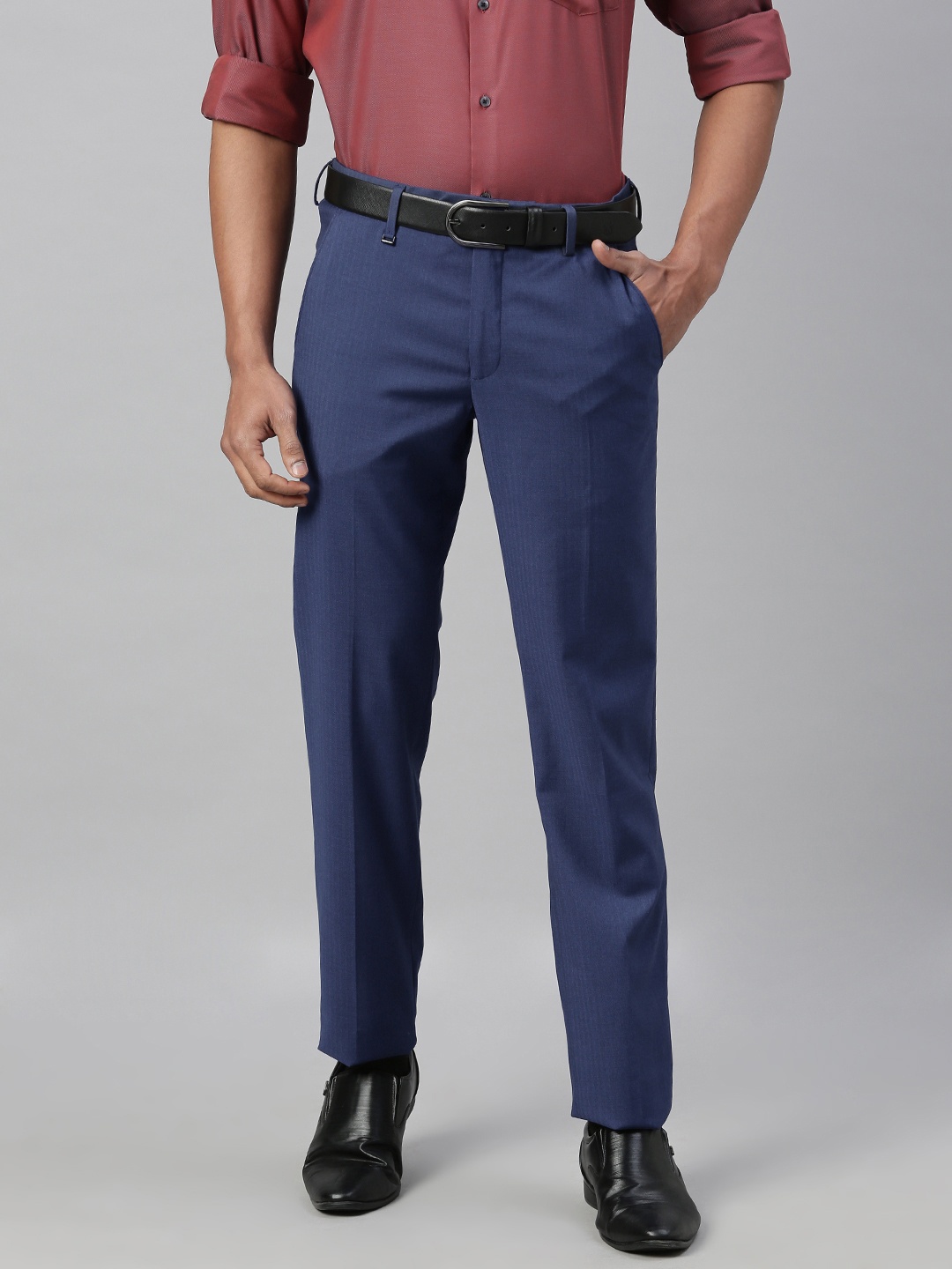 

Van Heusen Men Blue Slim Fit Solid Formal Trousers