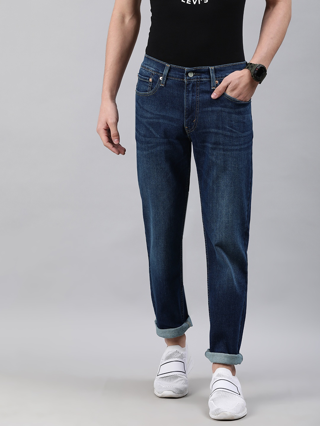 

Levis Men Blue Slim Fit Mid-Rise Clean Look Jeans