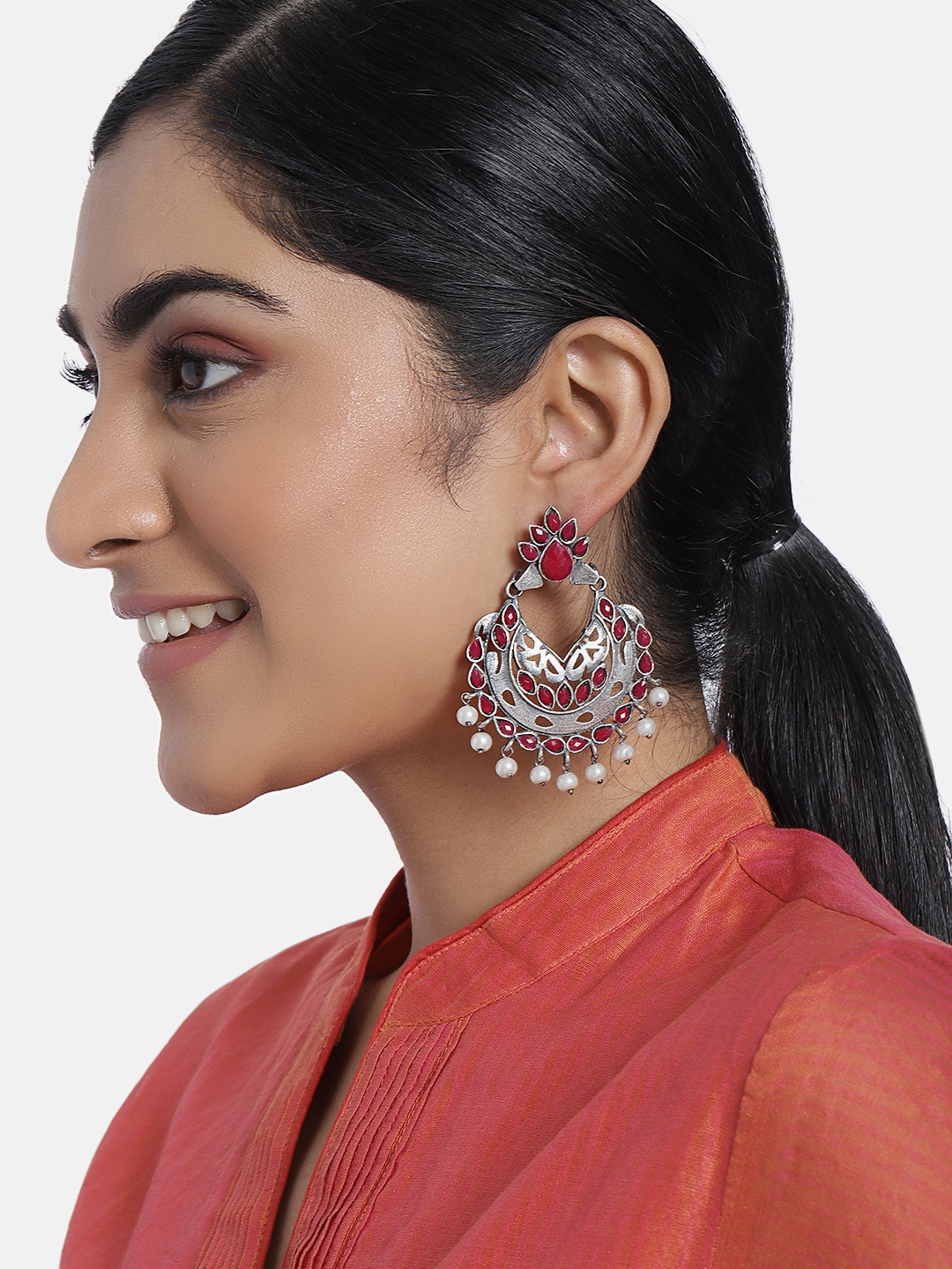 

justpeachy Red Silver-Plated Oxidised Crescent Shaped Chandbalis