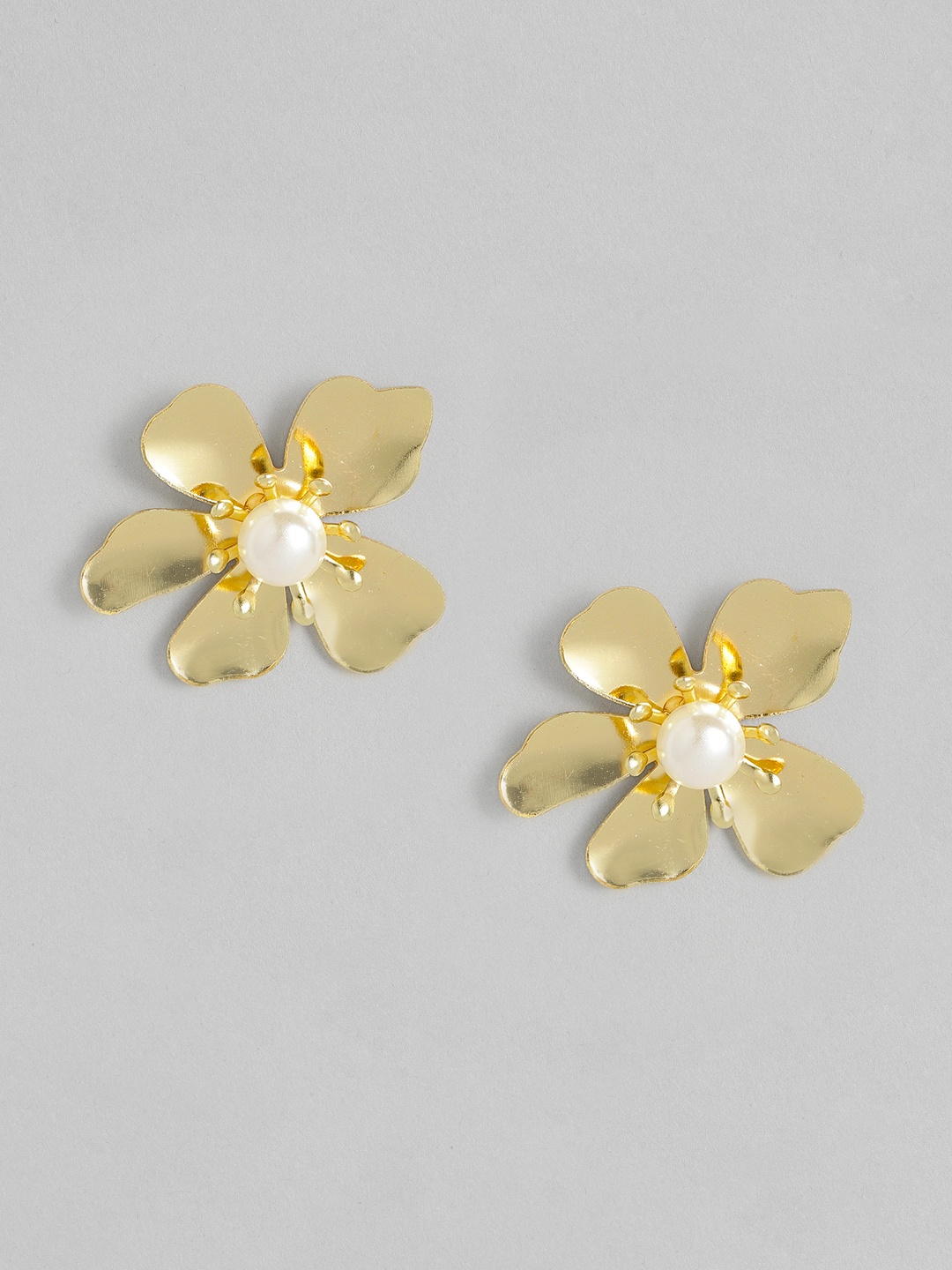 

justpeachy Gold-Plated Pearl Studded Floral Studs