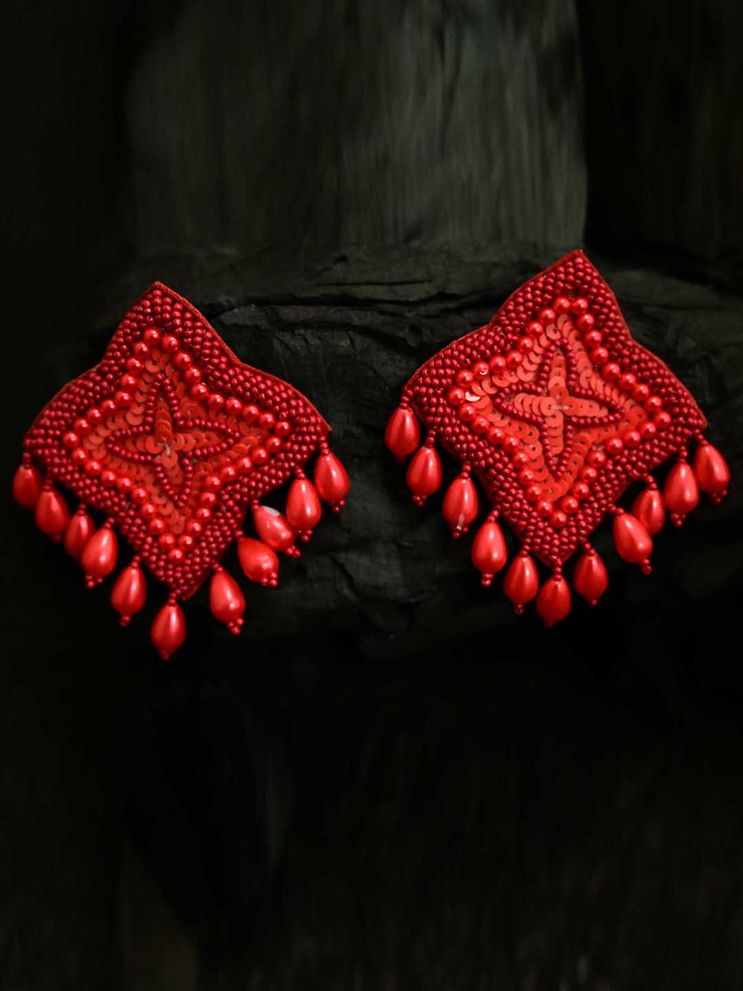 

justpeachy Red Geometric Embellished Handcrafted Studs