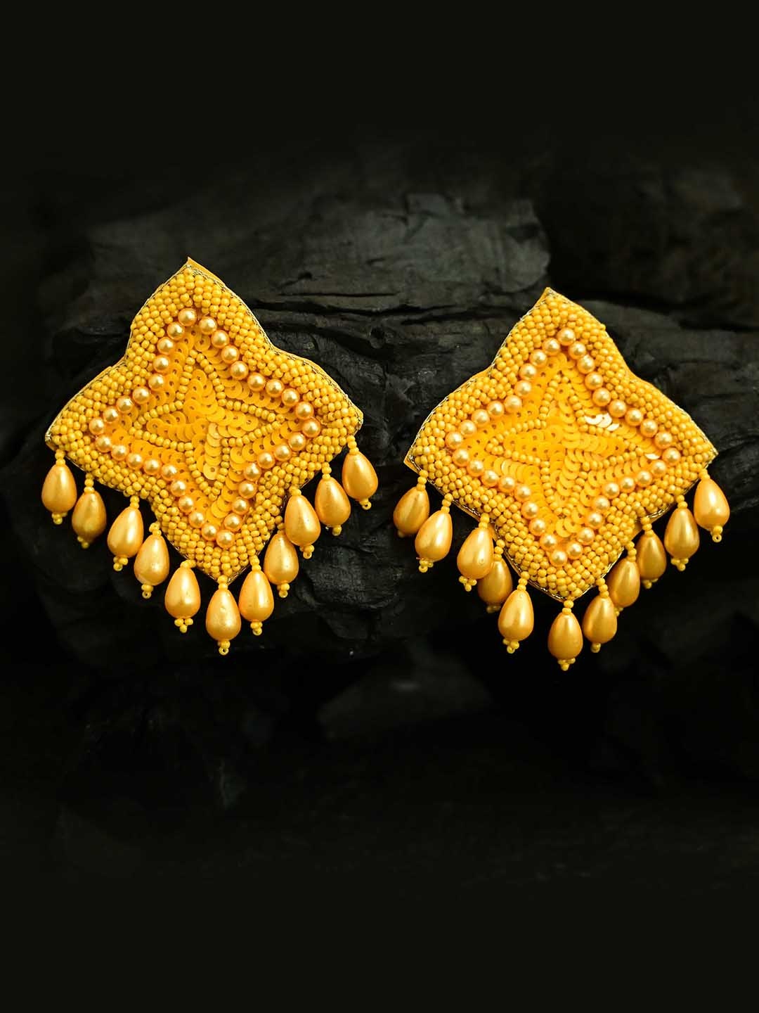 

justpeachy Women Yellow Classic Handcrafted Studs