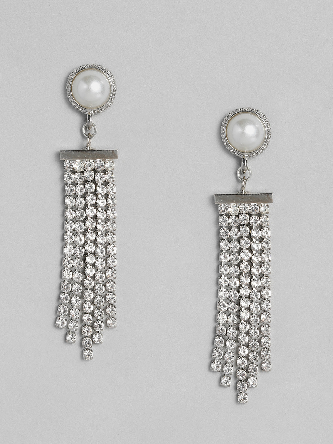 

justpeachy Silver-Plated Studded Tasselled Circular Drop Earrings