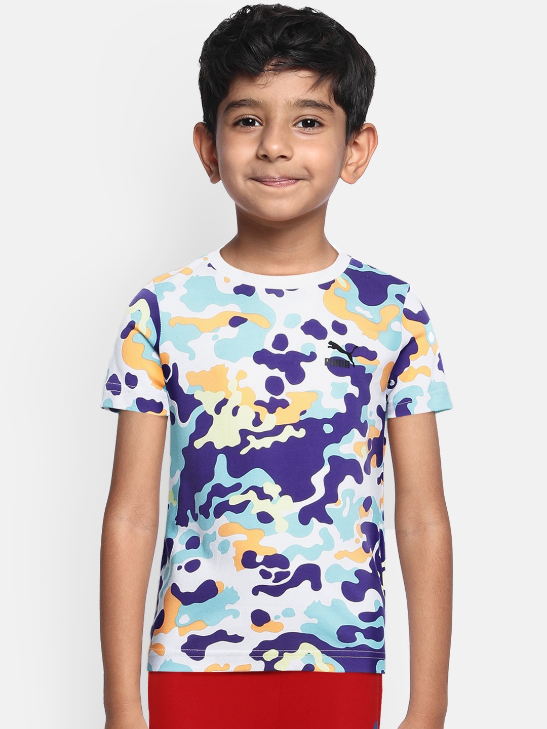 

Puma Boys White Printed Classics Graphics AOP T-shirt