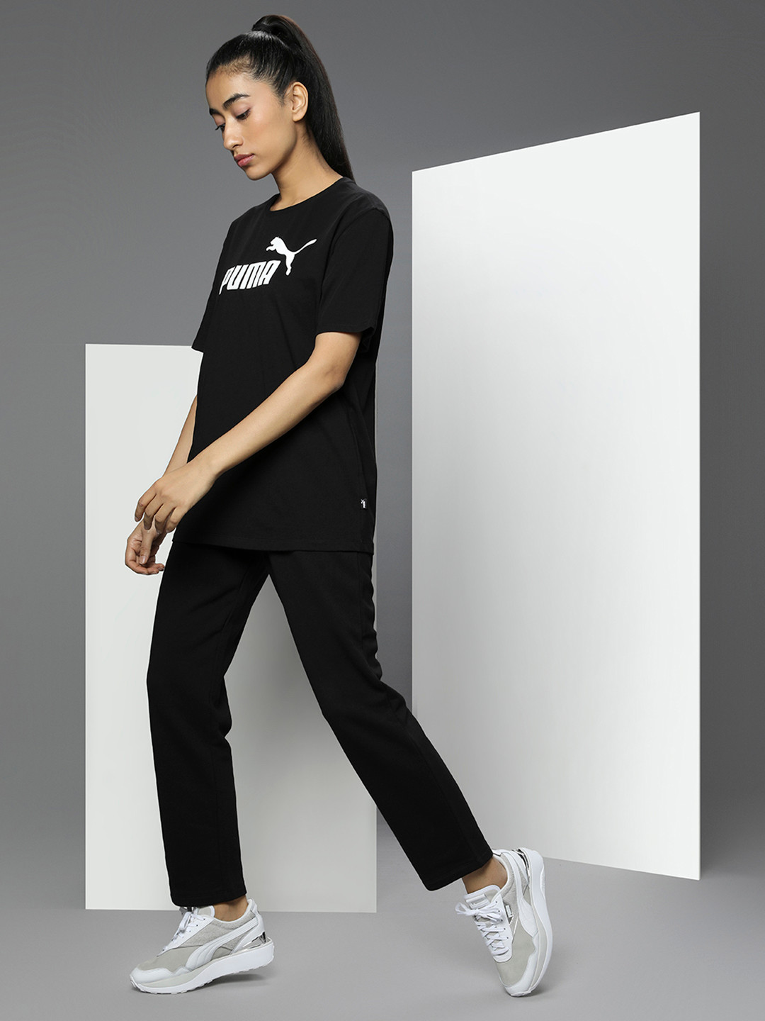 

Puma Women Black Printed ESS Logo Relaxed Fit Round Neck Pure Cotton T-shirt