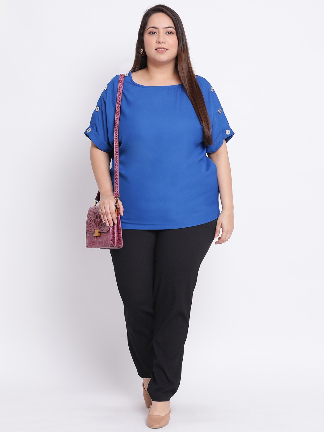 

Oxolloxo Women Black & Black Regular Fit Solid Regular Trousers