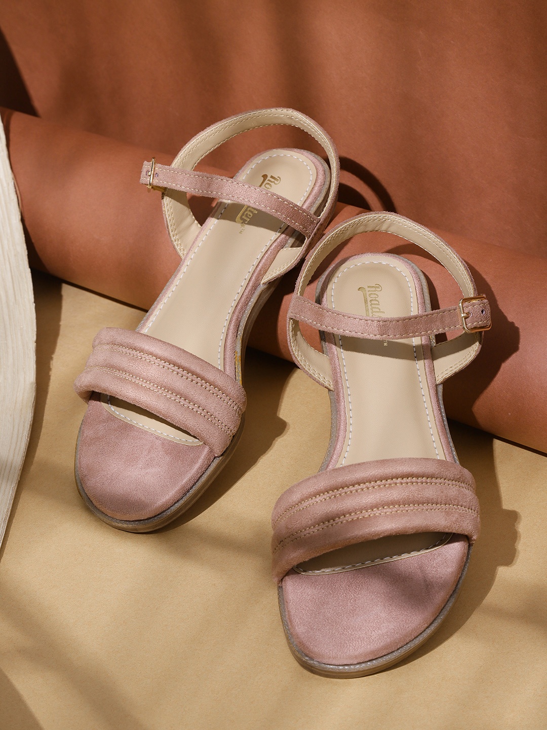 

The Roadster Lifestyle Co Women Dusty Pink Solid Open Toe Flats