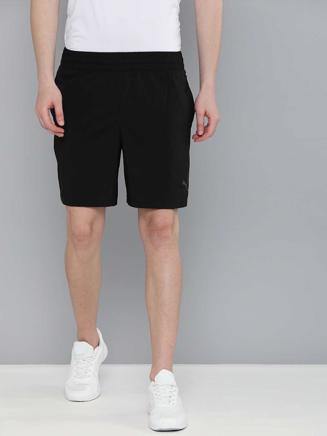 

Puma Men Black Train Fav Blaster 7" Shorts