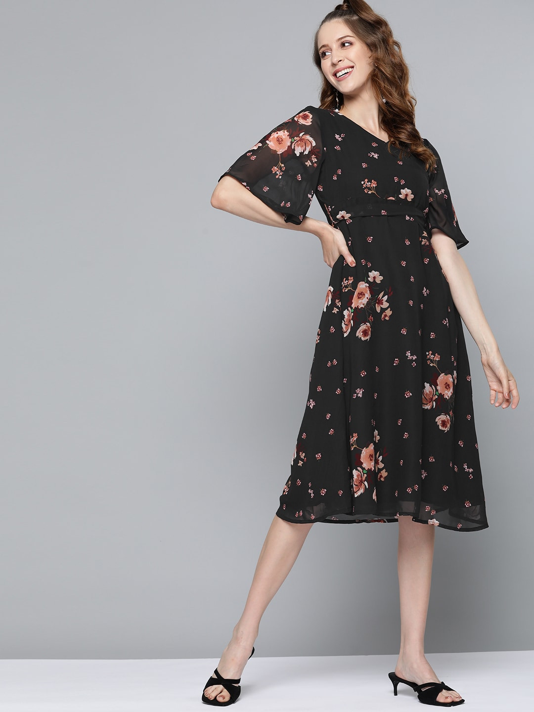 

HERE&NOW Black & Peach-Coloured Floral Printed A-Line Dress