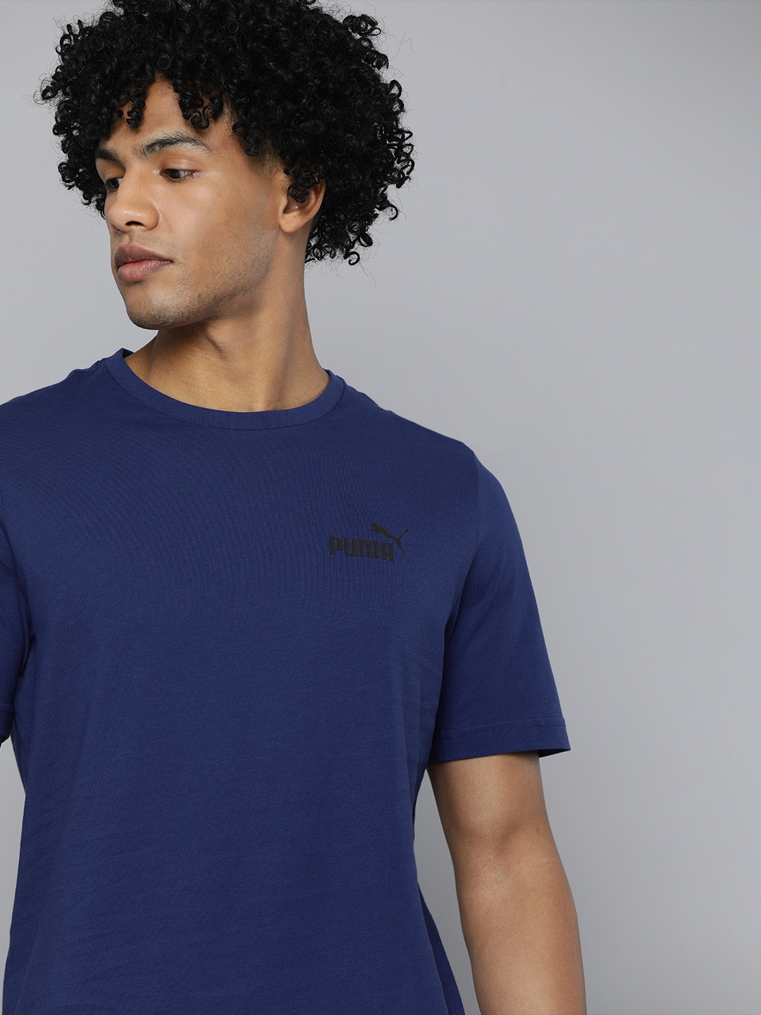 

Puma Men Navy Blue Solid Round Neck ESS Small Logo Pure Cotton T-shirt