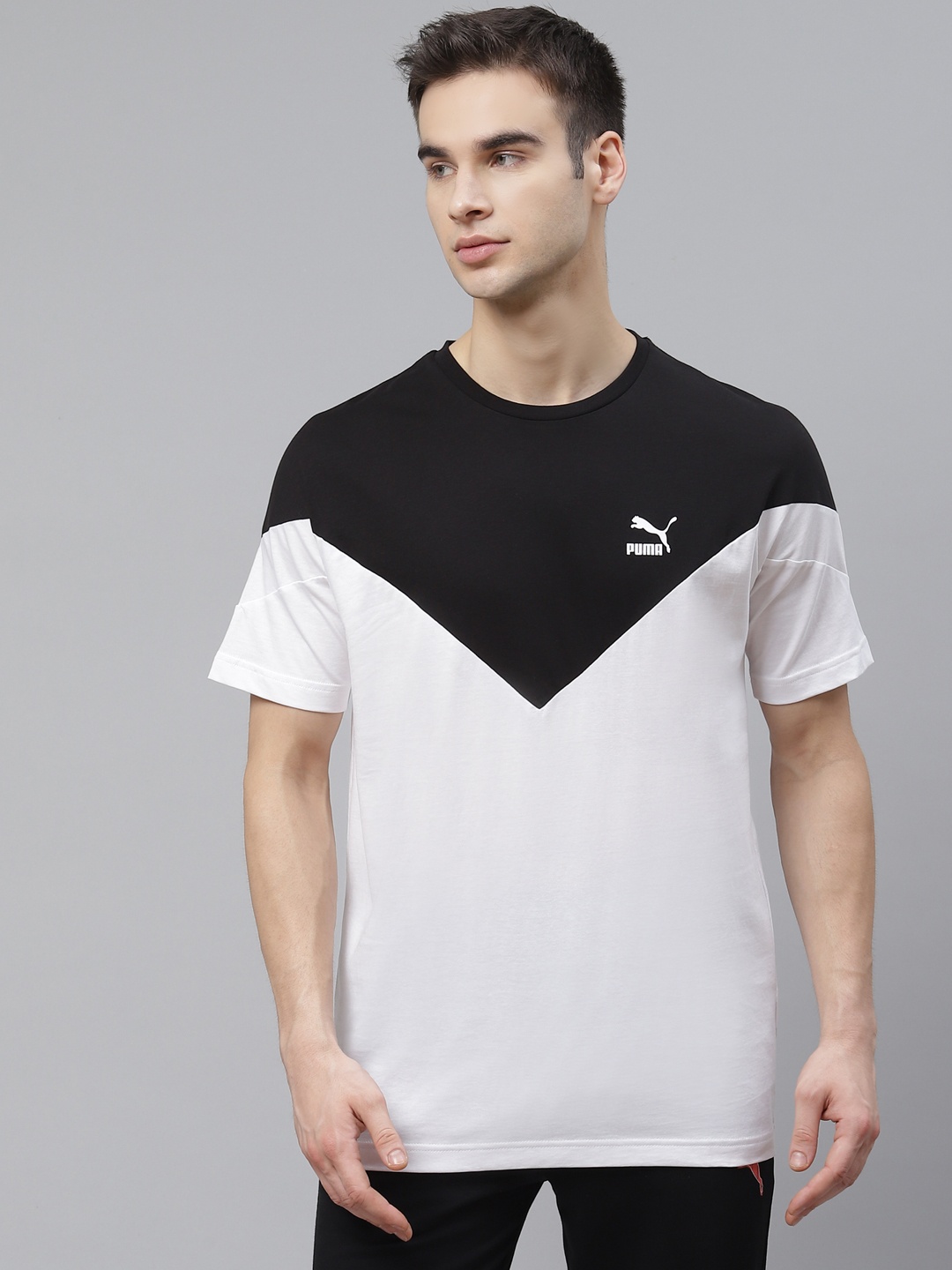 

Puma Men White Black Iconic MCS Cotton Colourblocked Round Neck Pure Cotton T-shirt