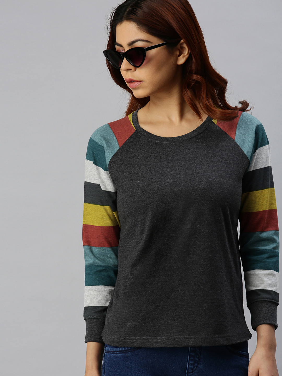 

JUNEBERRY Women Charcoal Grey Solid Round Neck T-shirt