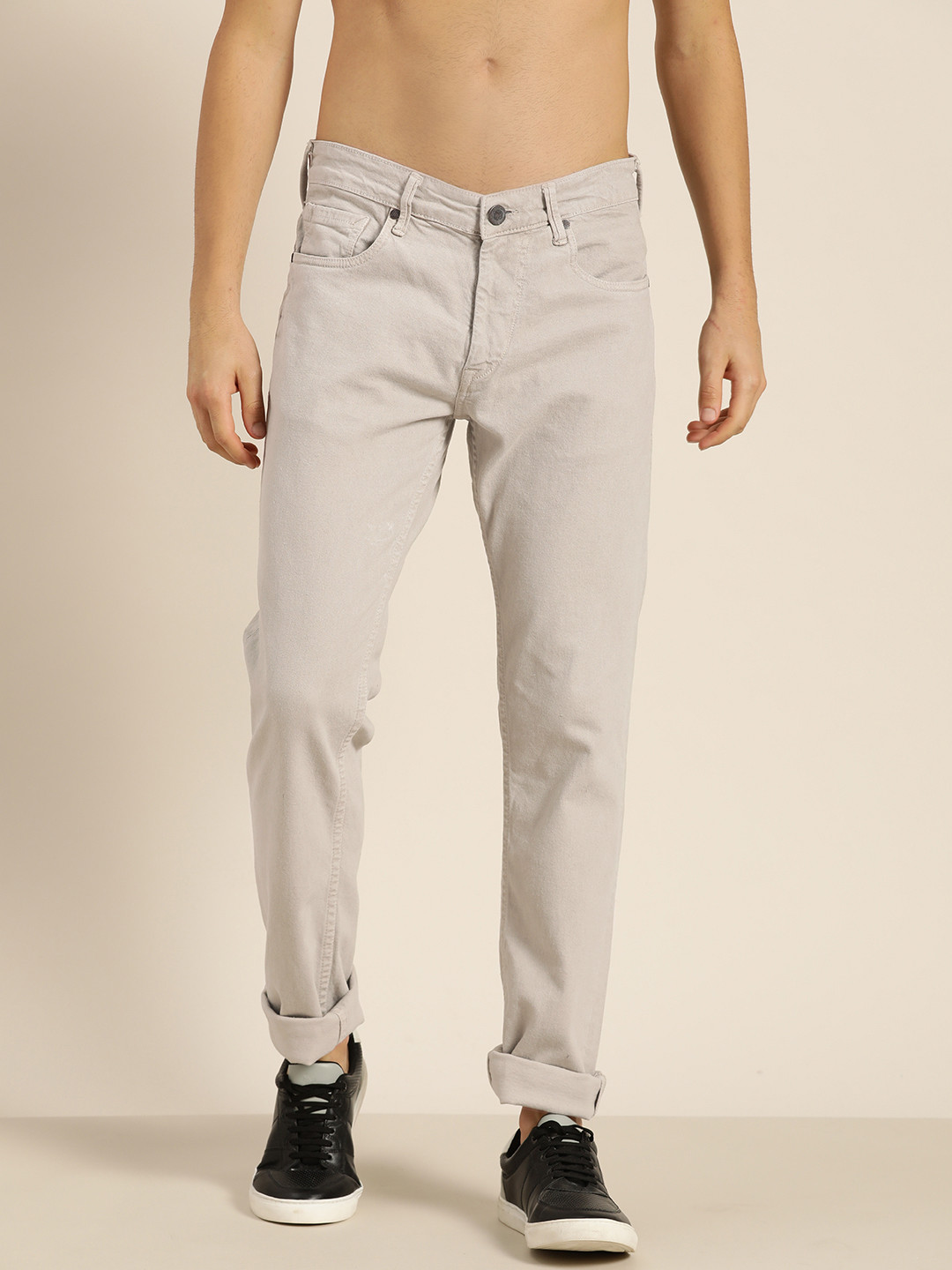 

Moda Rapido Men Grey Slim Fit Mid-Rise Clean Look Stretchable Jeans