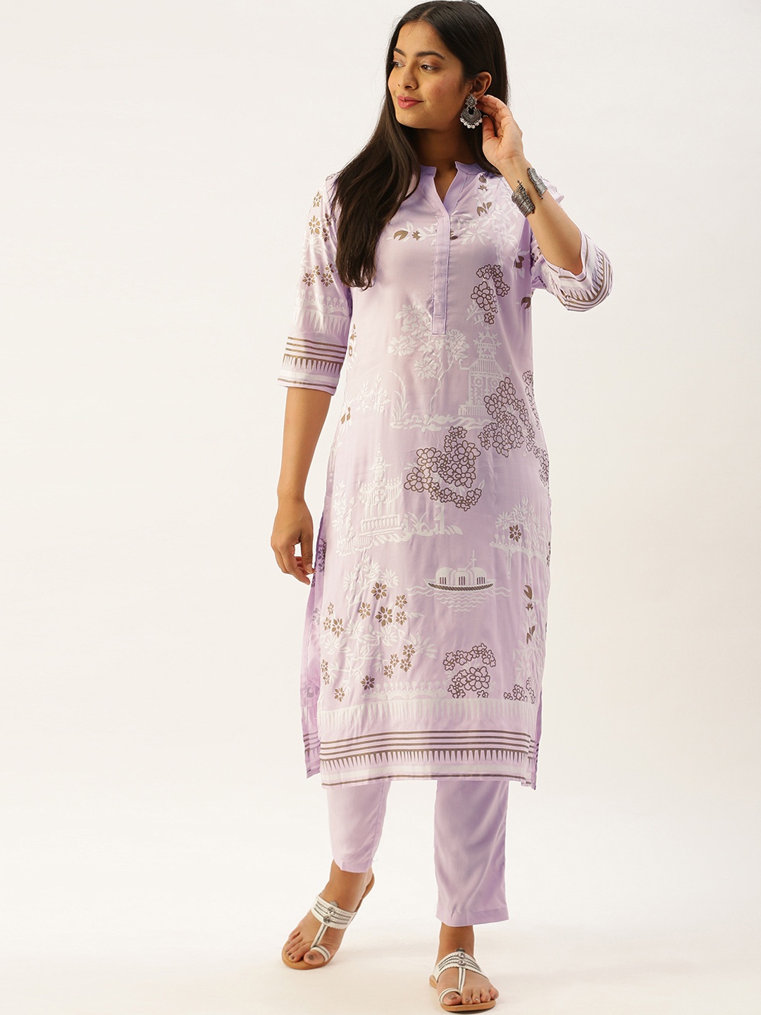 

Instafab Women Lavender & White Floral Printed Kurta with Trousers