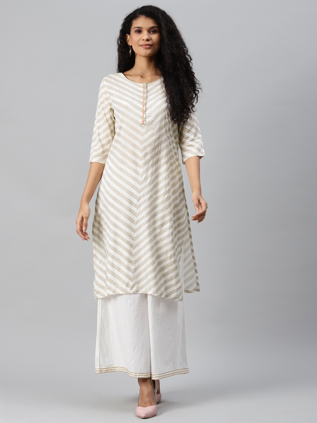 

W Women Off White & Golden Chevron Print Straight Kurta with Embroidered Detail