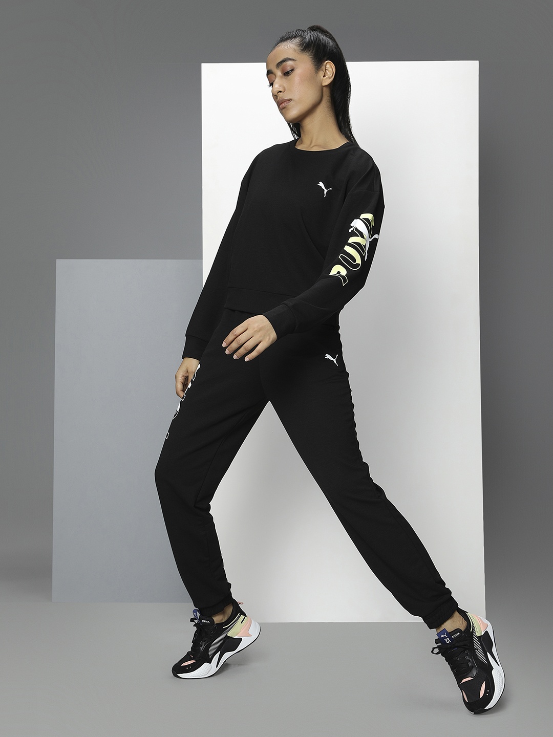 

Puma Women Black Cat Logo Rubber Printed Modern Sports Crew Sweatshirt