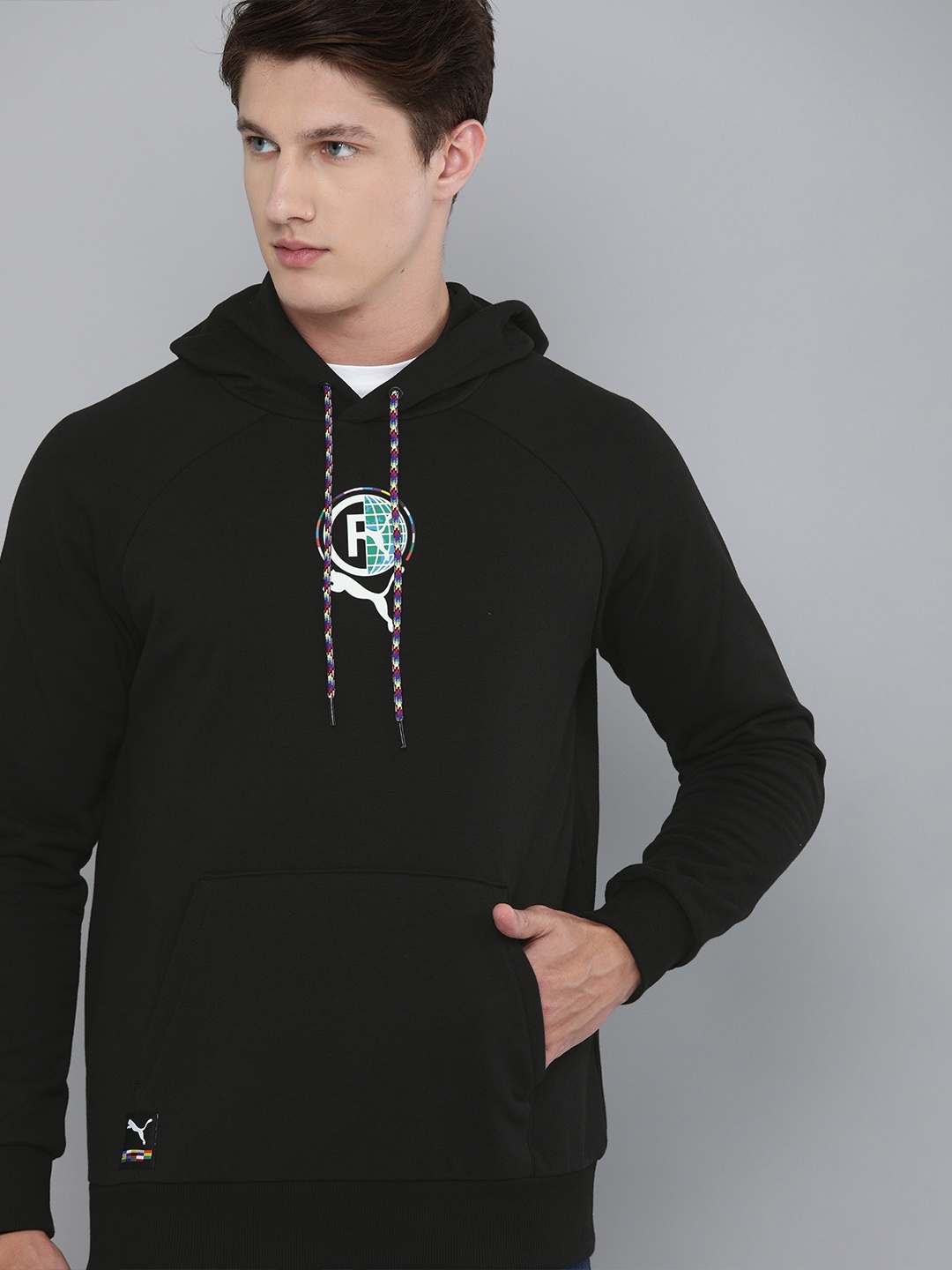 

Puma Men Black Solid PUMA INTL Graphic Hooded Sweatshirt With Printed Detailing