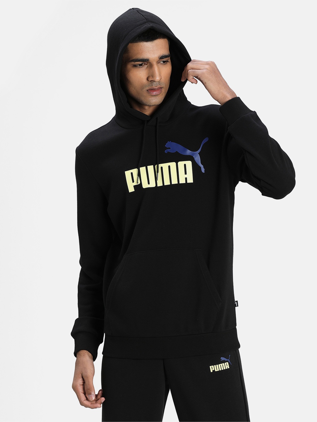

Puma Men Black & Yellow ESS+ 2 Col Big Logo Printed Hooded Sweatshirt