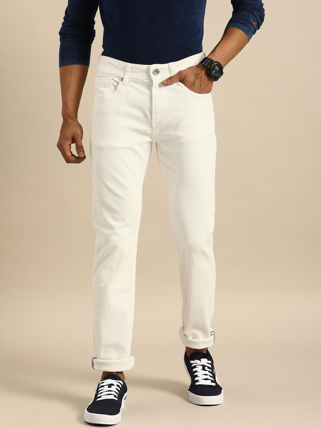 

Being Human Men White Slim Fit Mid-Rise Clean Look Stretchable Jeans
