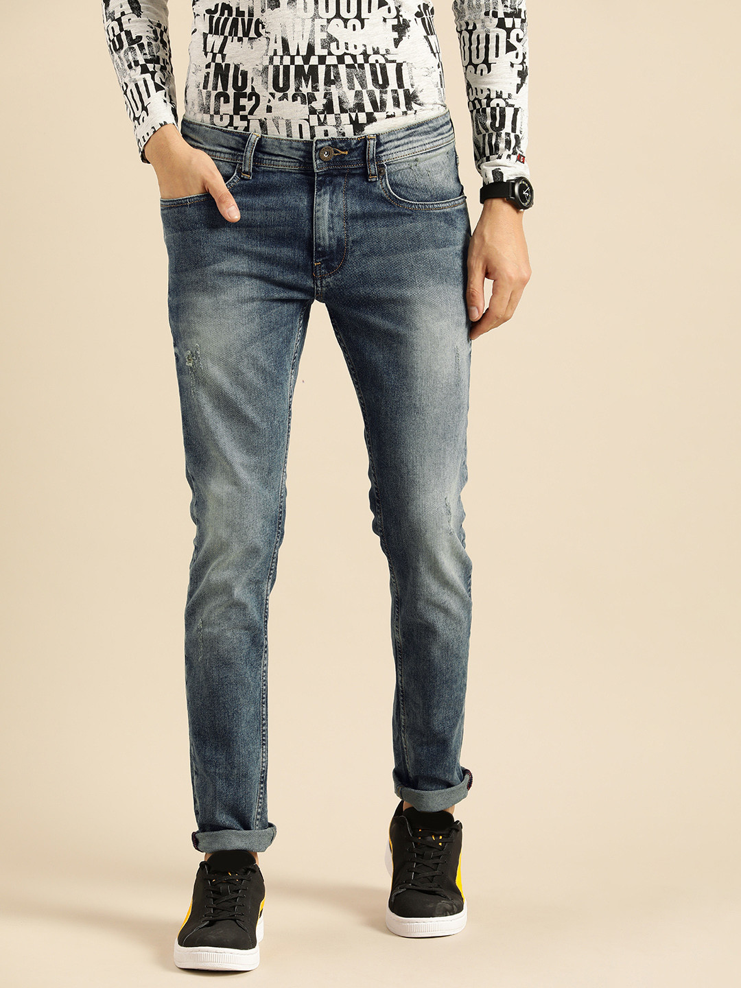 

Being Human Men Blue Skinny Fit Heavy Fade Stretchable Casual Jeans