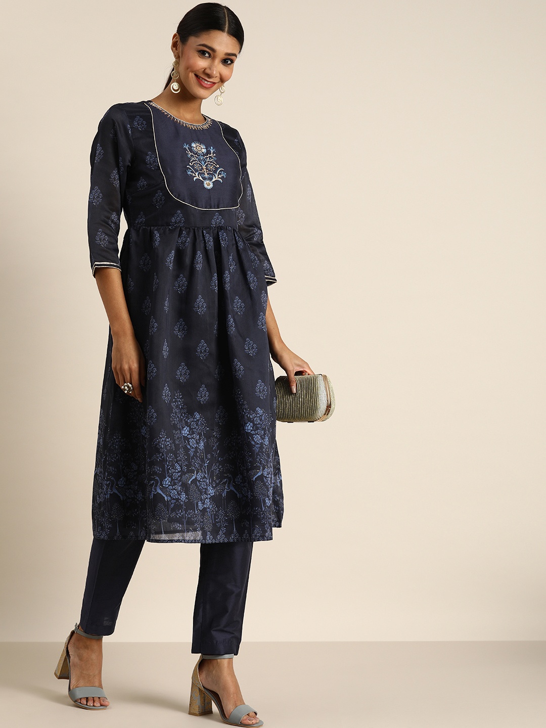 

all about you Women Navy Blue Floral Printed Empire Kurta with Trousers
