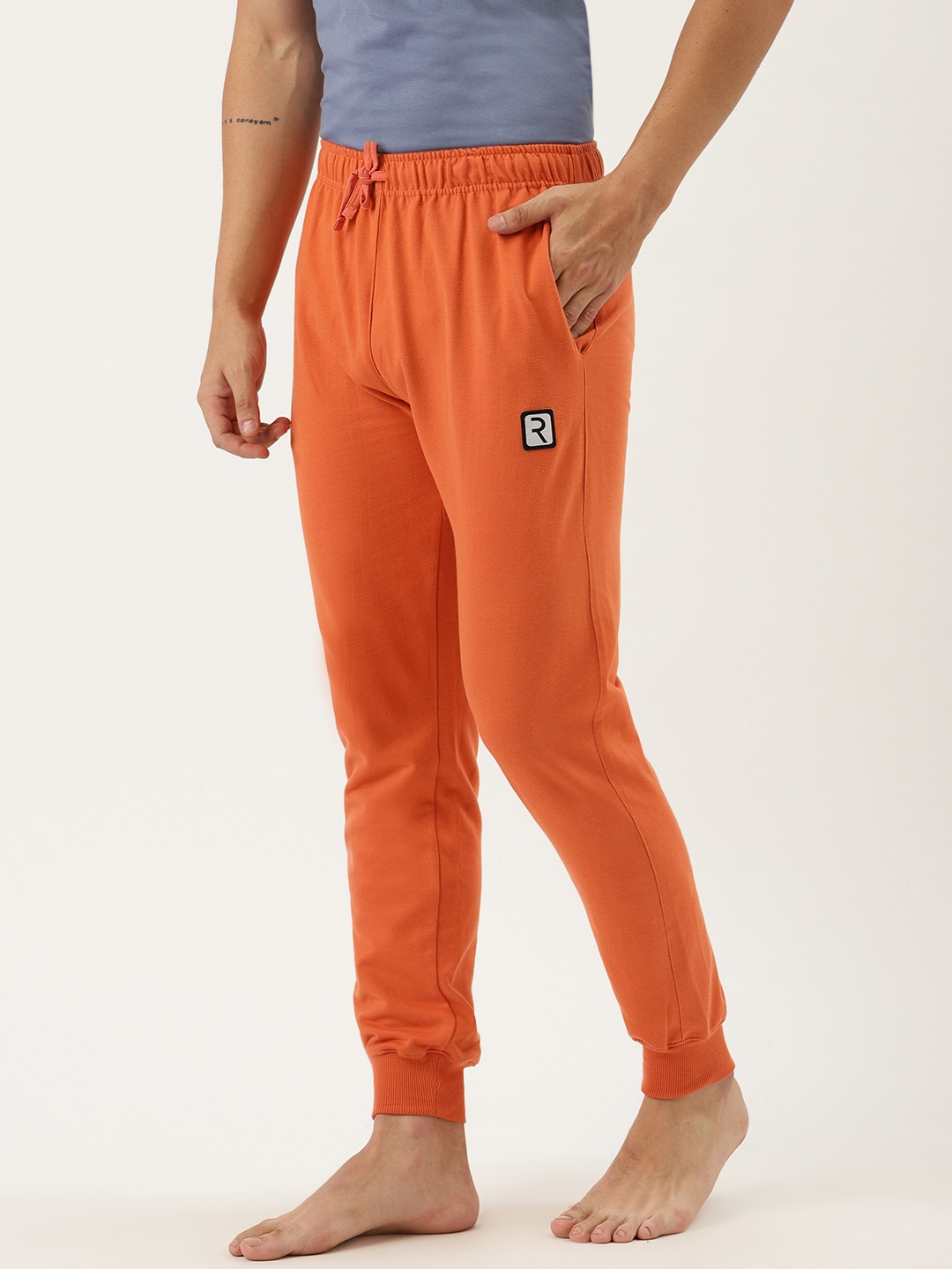 

Rodzen Men Peach-Coloured Solid Lounge Joggers
