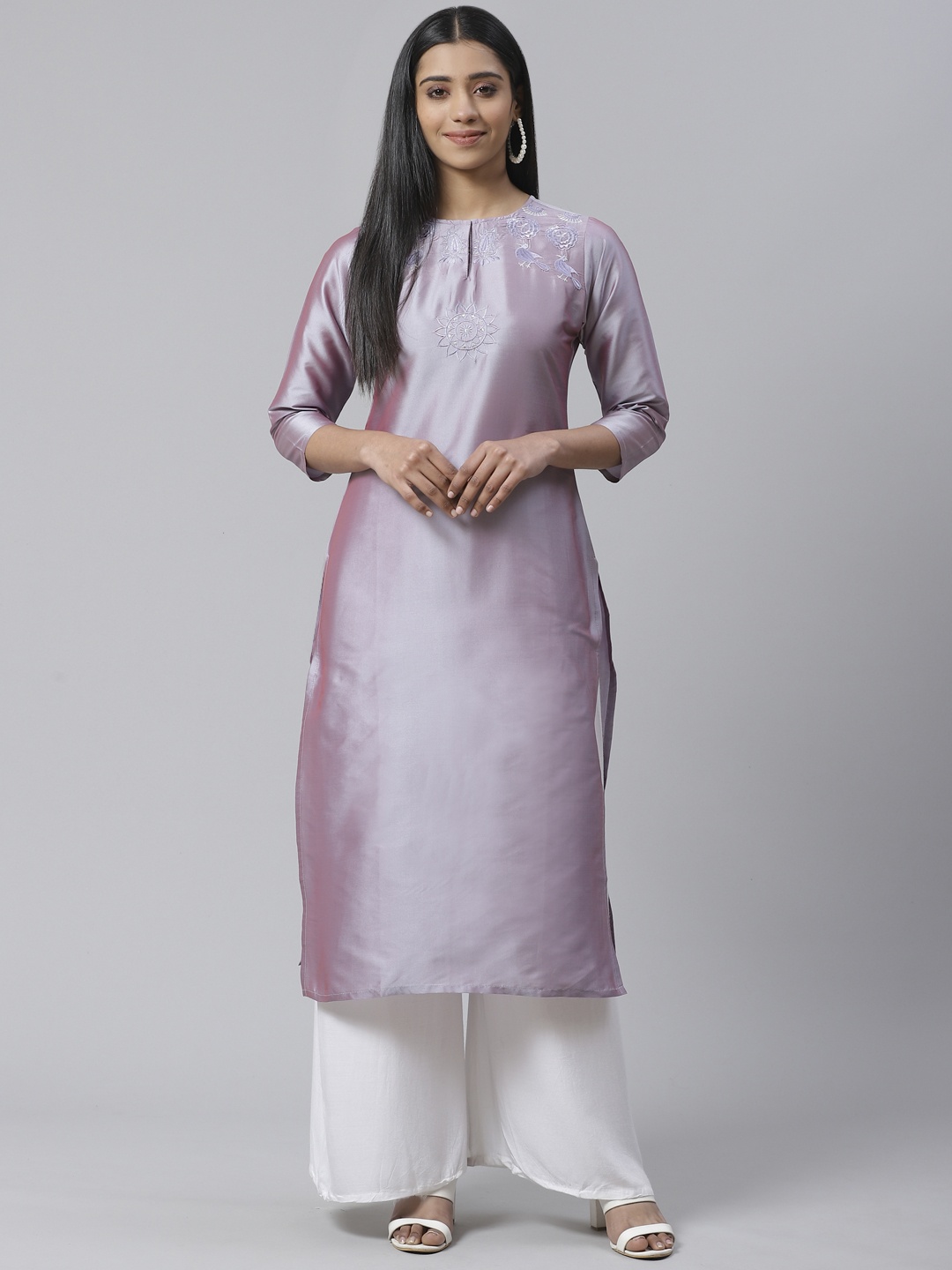 

Ives Women Lavender Ethnic Motifs Yoke Embroidery Straight Kurta