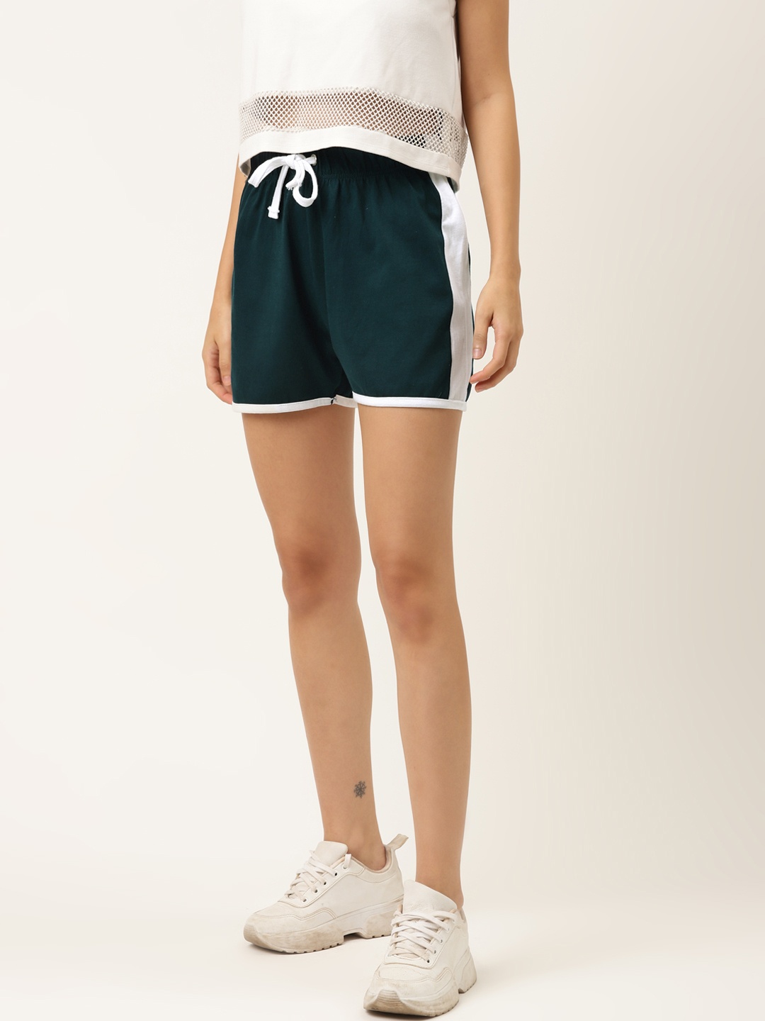 

The Dry State Women Navy Blue Solid Pure Cotton Regular Fit Regular Shorts