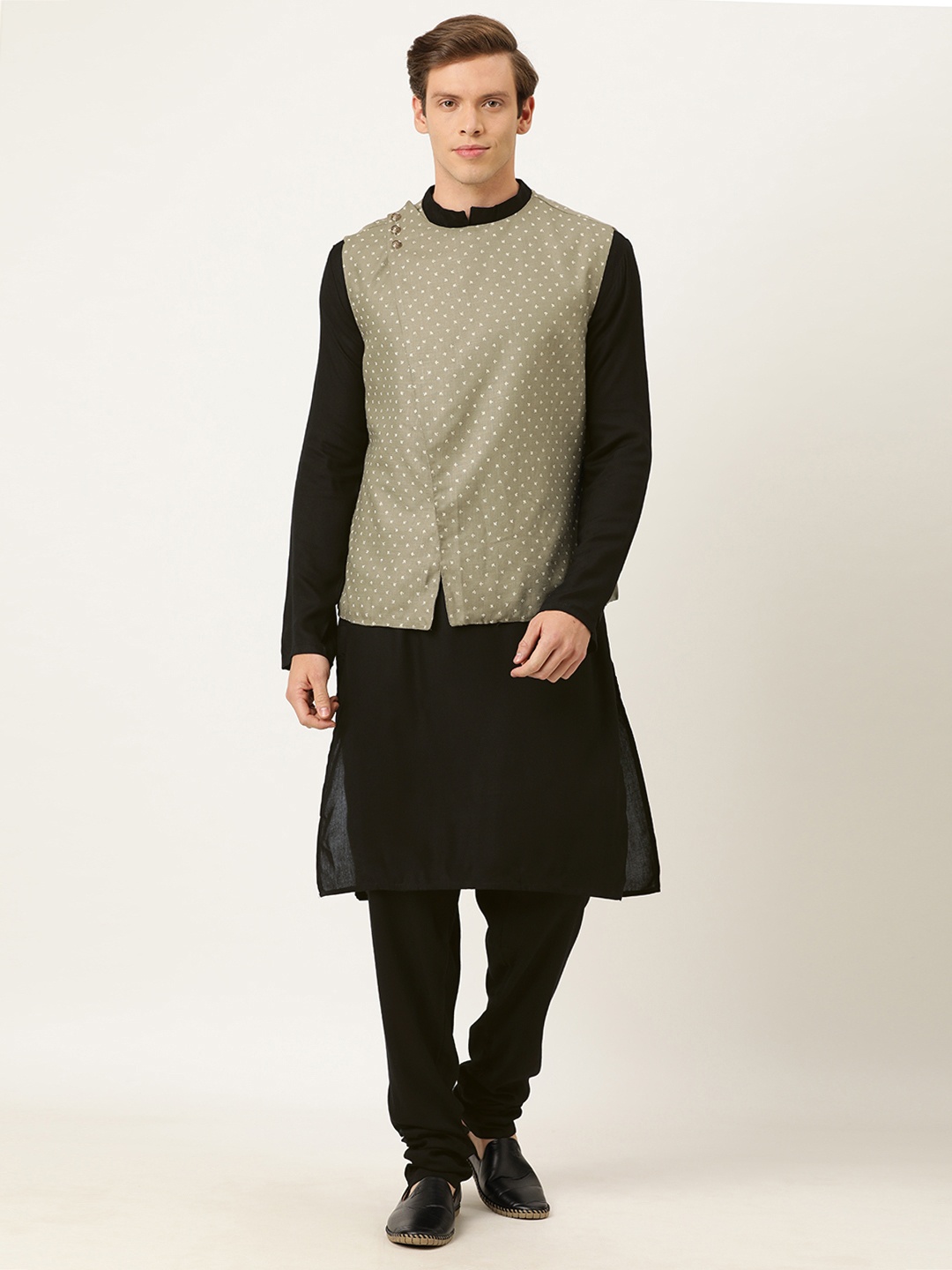 

Ethnovog Men Black Solid Made To Measure Kurta Set with Nehru Jacket