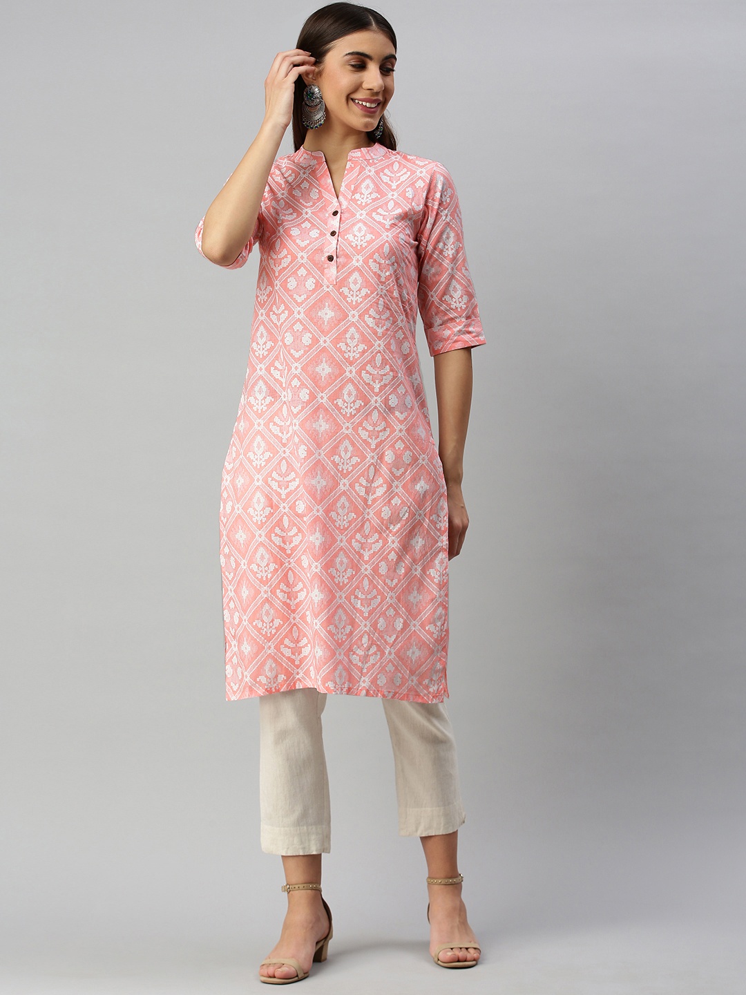 

AHIKA Women Pink & White Ethnic Motifs Printed Kurta