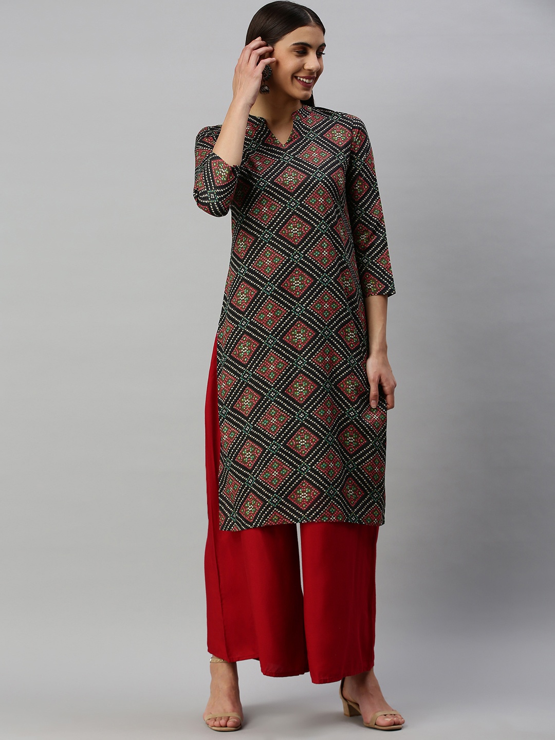 

AHIKA Women Black & Multicoloured Checked Kurta