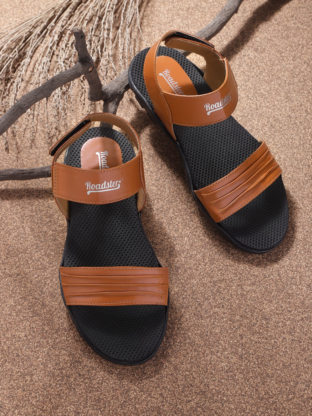 

The Roadster Lifestyle Co Women Tan Brown Striped Sports Sandals