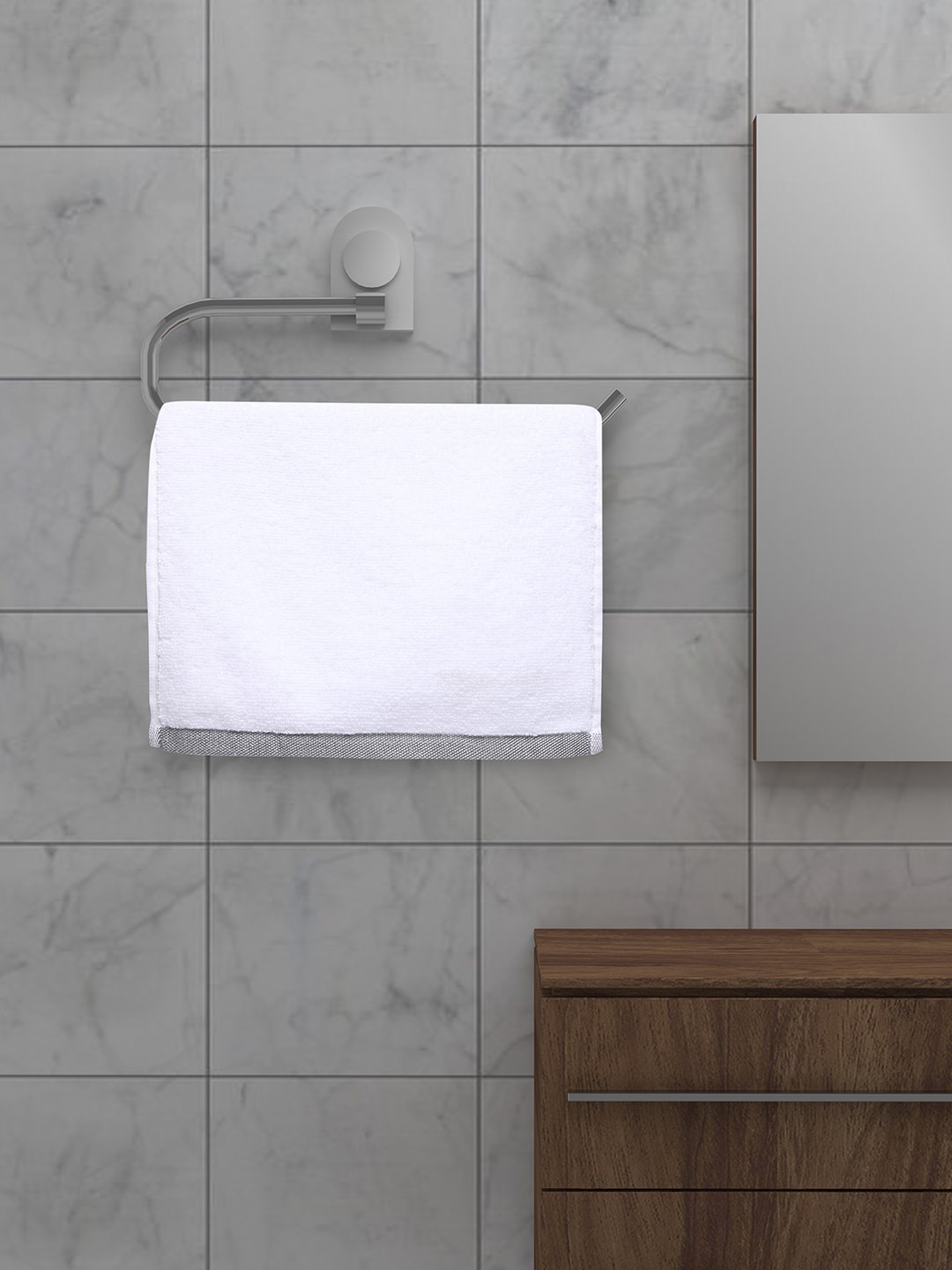 

MARK HOME Set Of 4 Solid 500 GSM Zero Twist Anti Bacterial Treated Face Towel, White