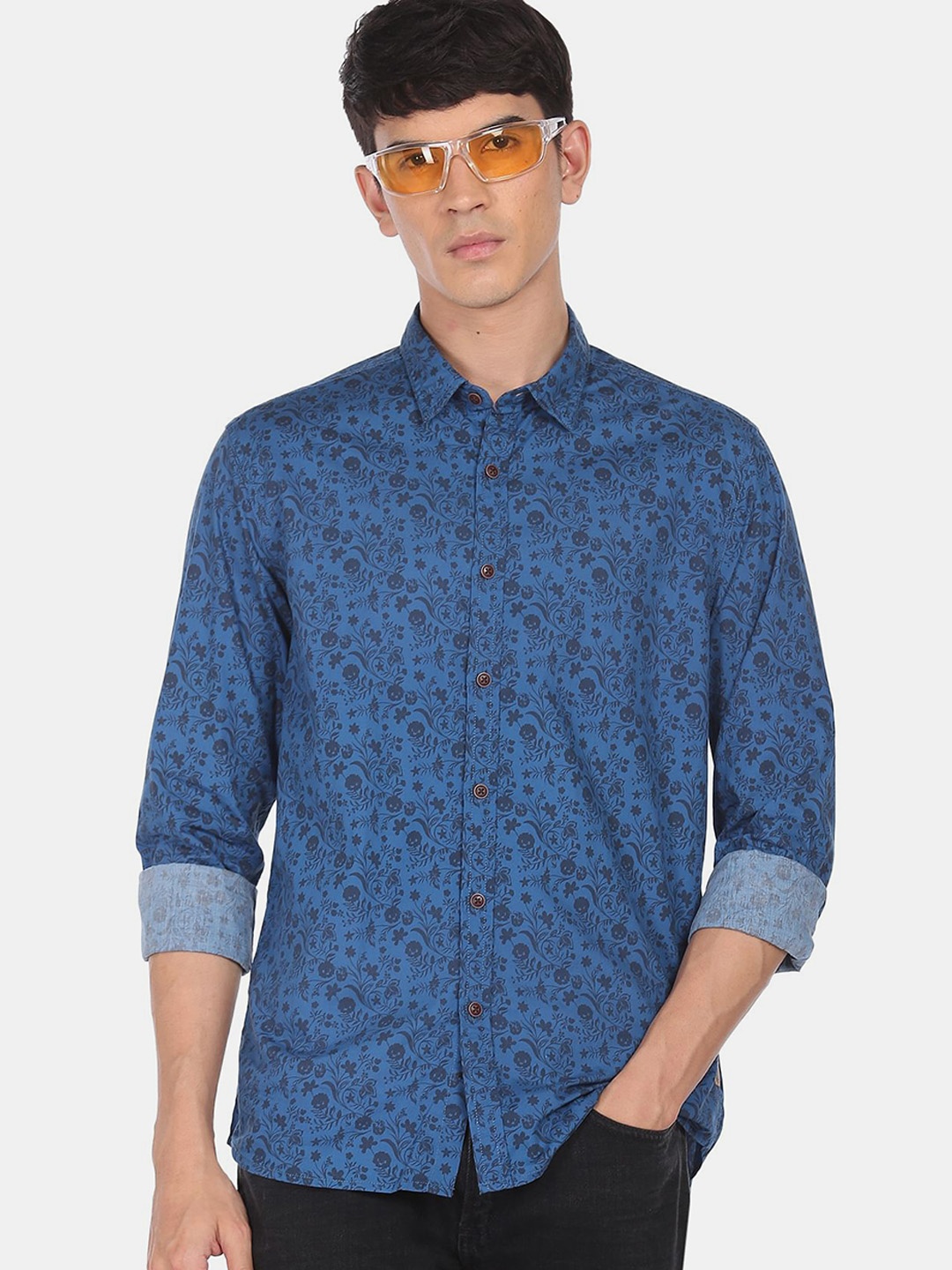 

Flying Machine Men Blue Regular Fit Printed Casual Shirt