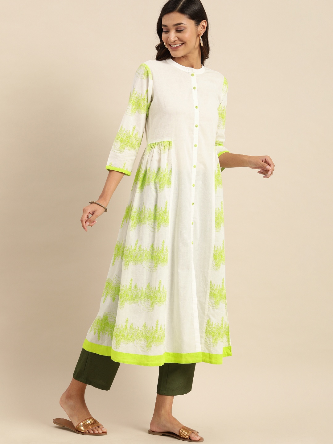 

Varanga Women White & Lime Green Floral Printed Kurta