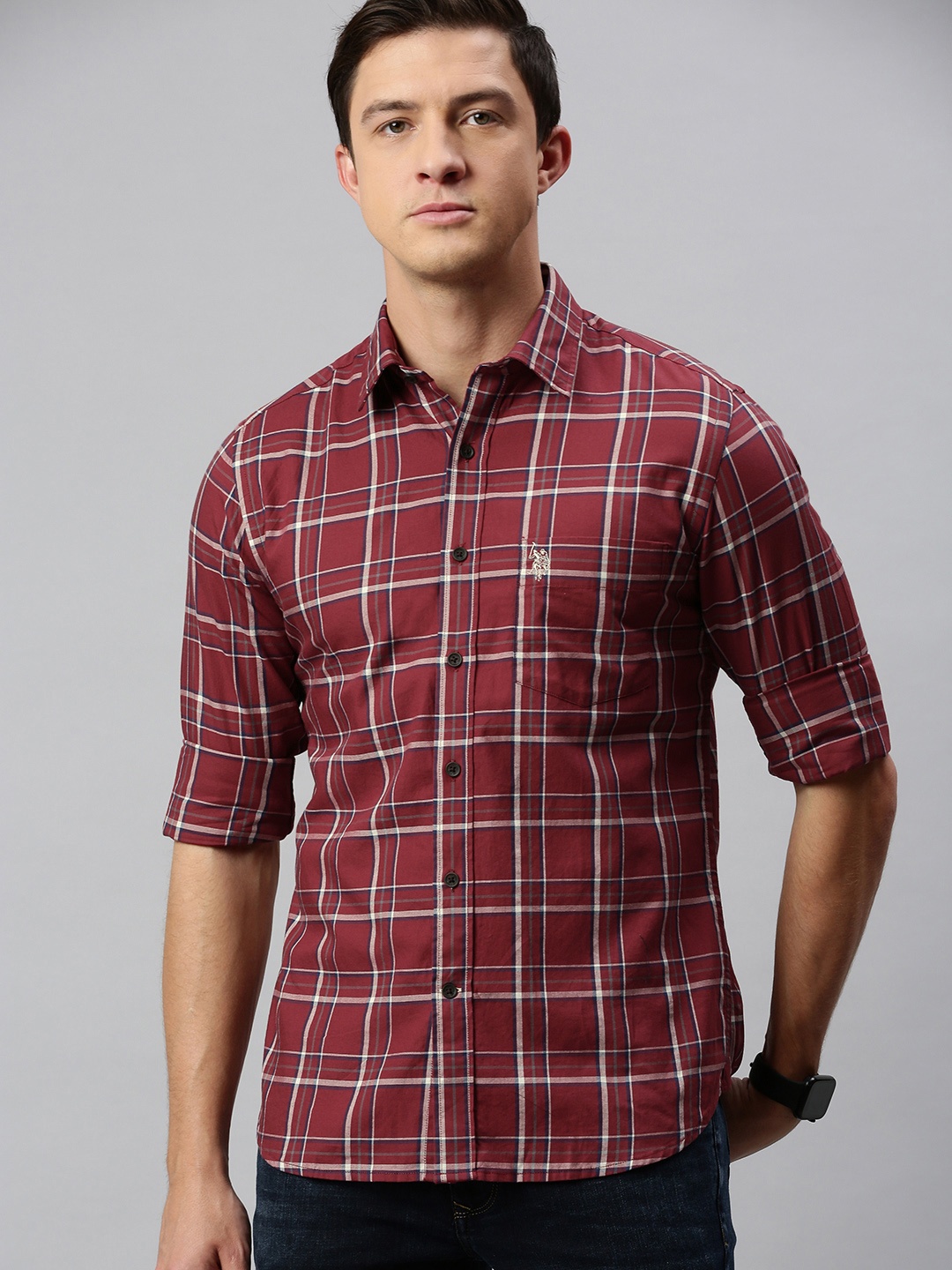 

U.S. Polo Assn. Men Maroon & Navy Blue Tailored Fit Solid Casual Shirt
