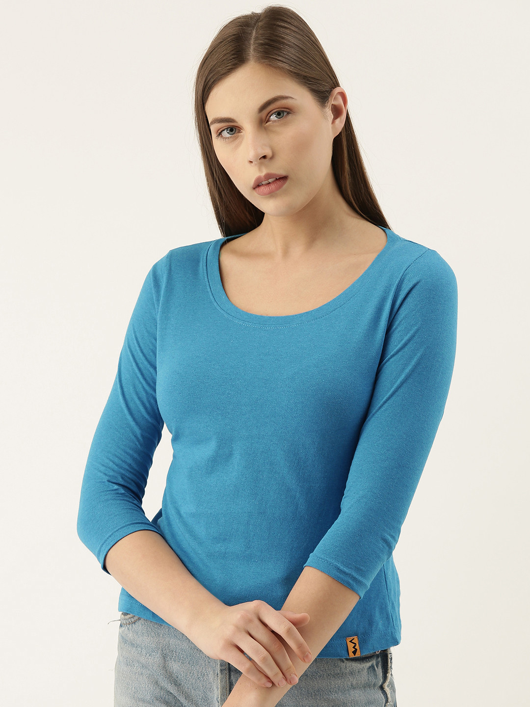 

Campus Sutra Women Blue Solid Round Neck Pure Cotton T-shirt