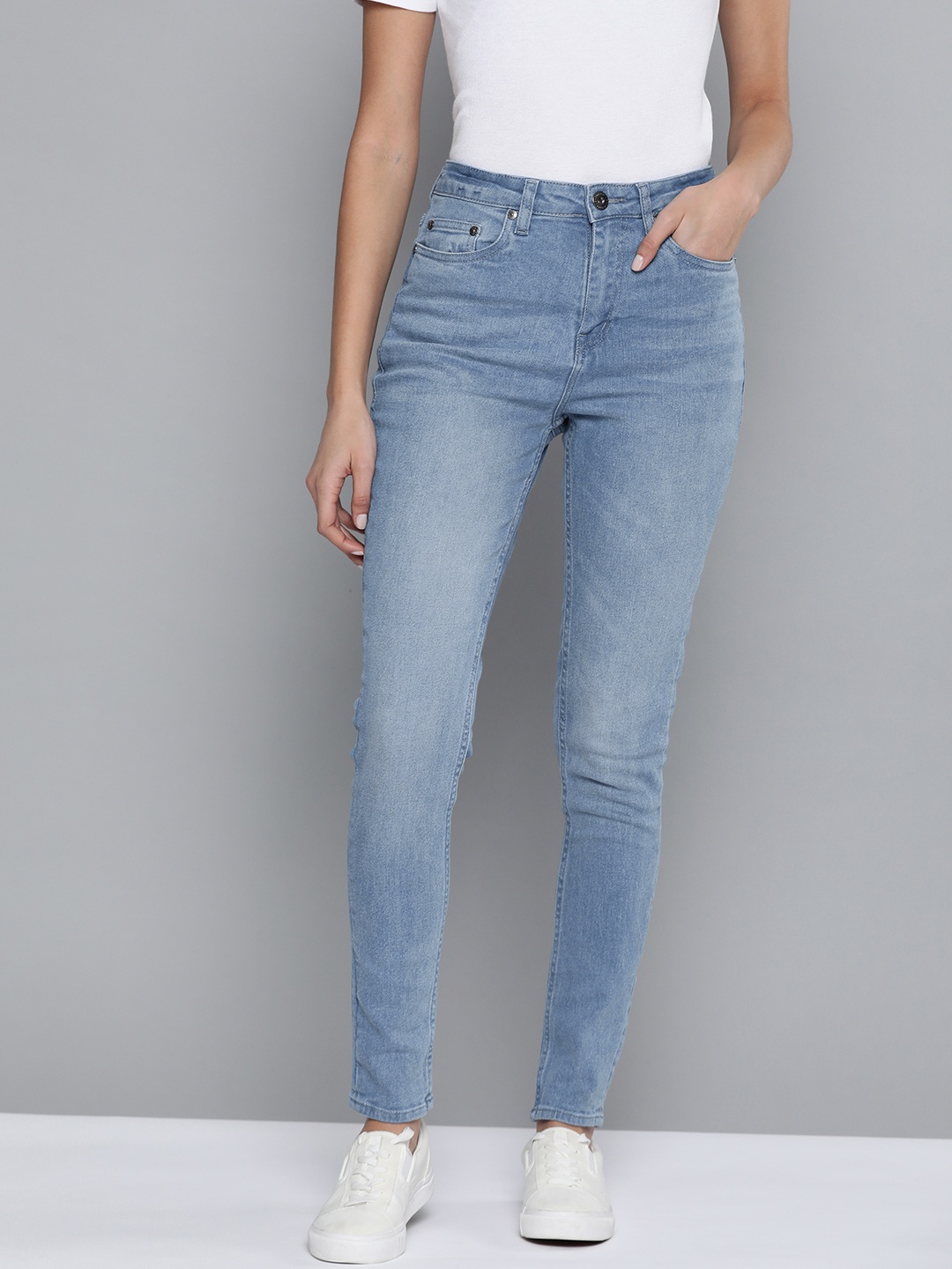 

Chemistry Women Skinny Fit Mid-Rise Clean Look Stretchable Jeans, Blue
