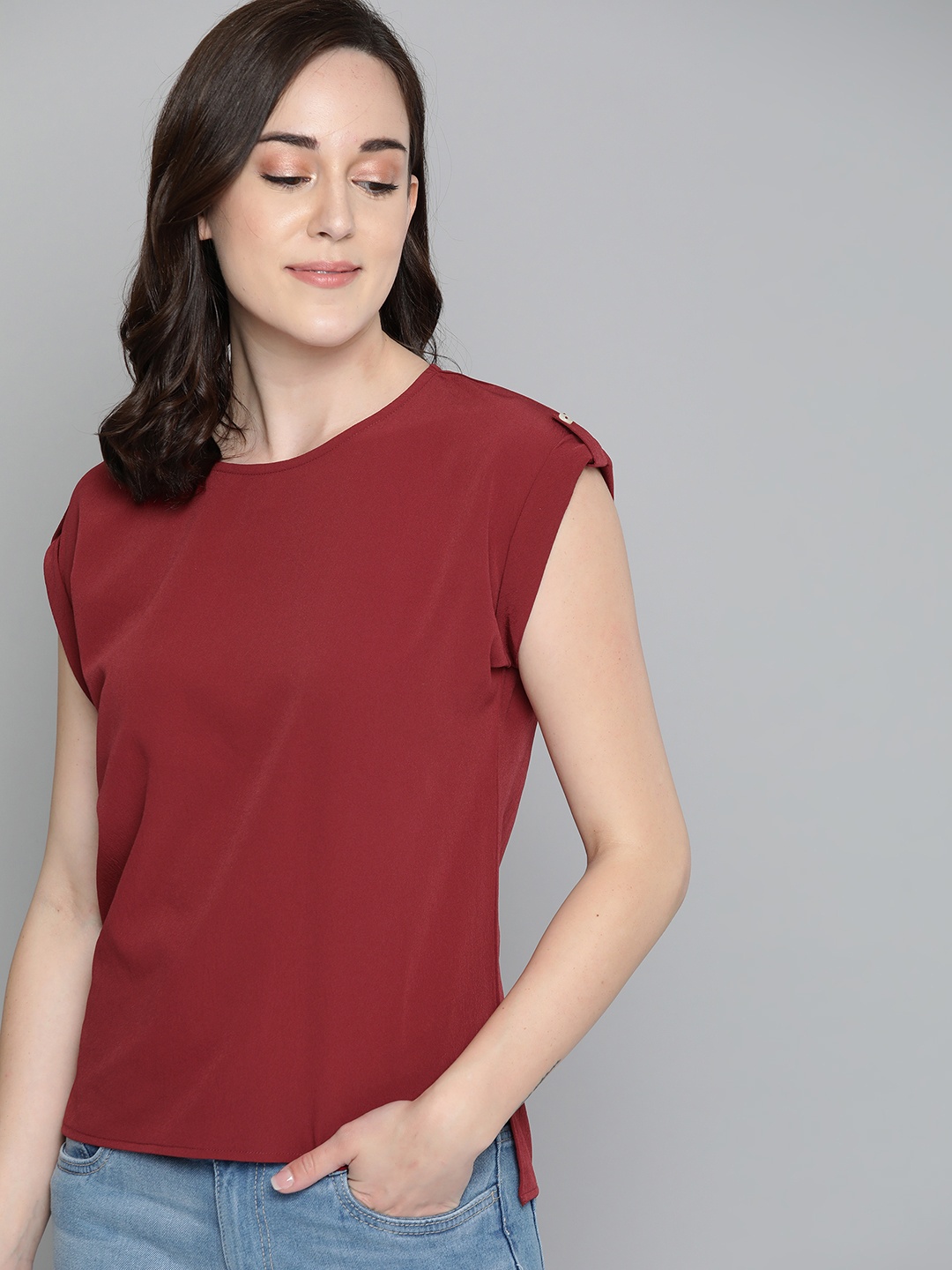 

Harvard Maroon Roll-Up Sleeves Regular Top