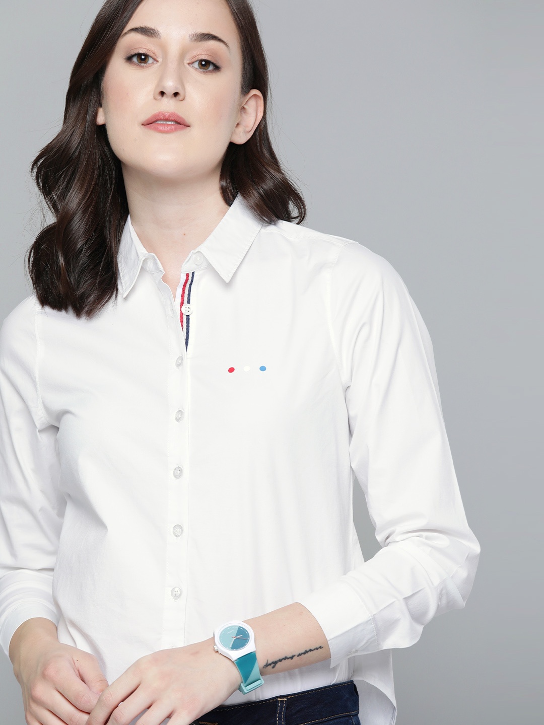 

Harvard Women White Solid Pure Cotton Regular Fit Sustainable Casual Shirt